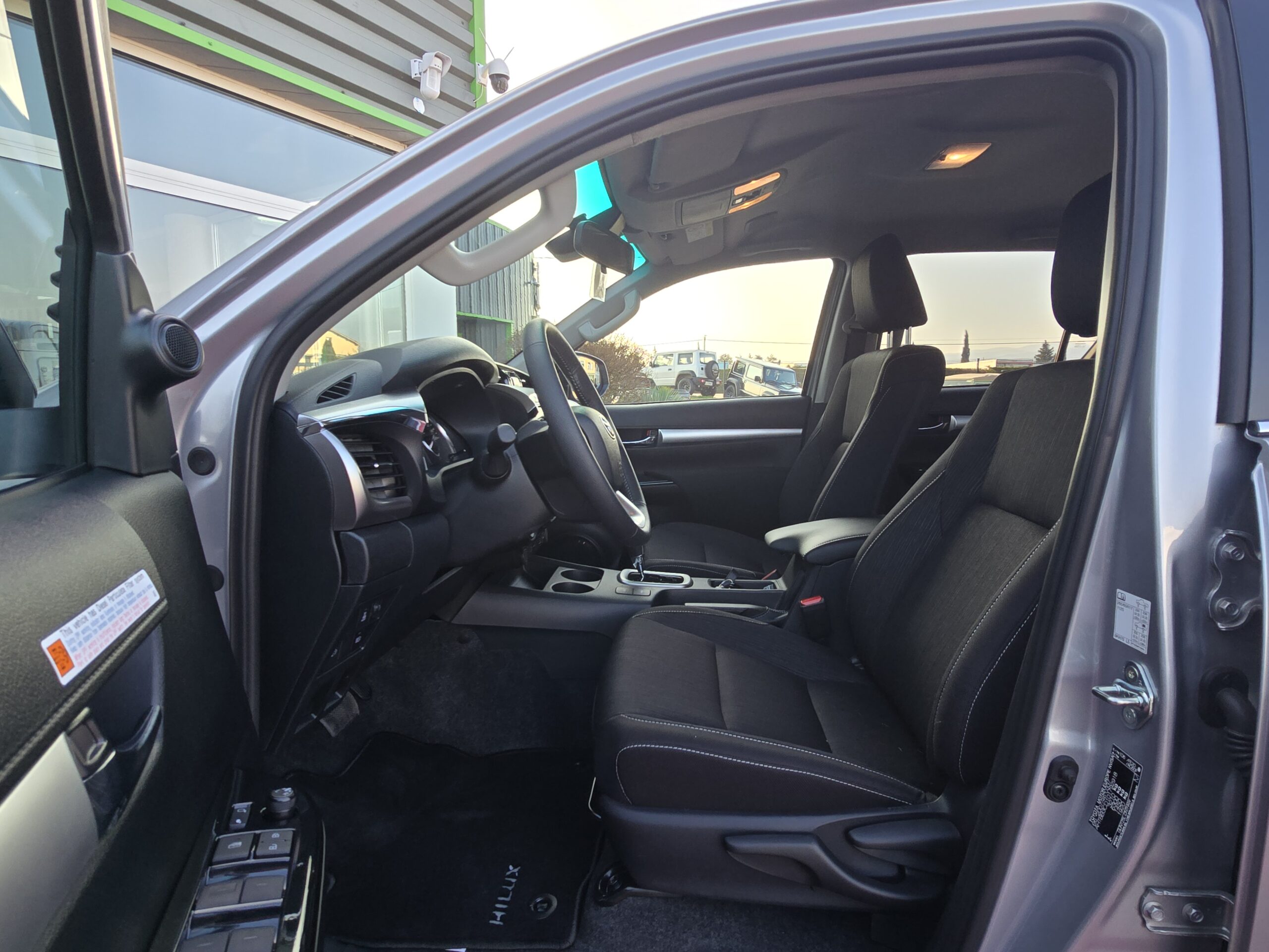 Photo Toyota Hilux double cabine 2.4 D4-D 150 BVA Legende