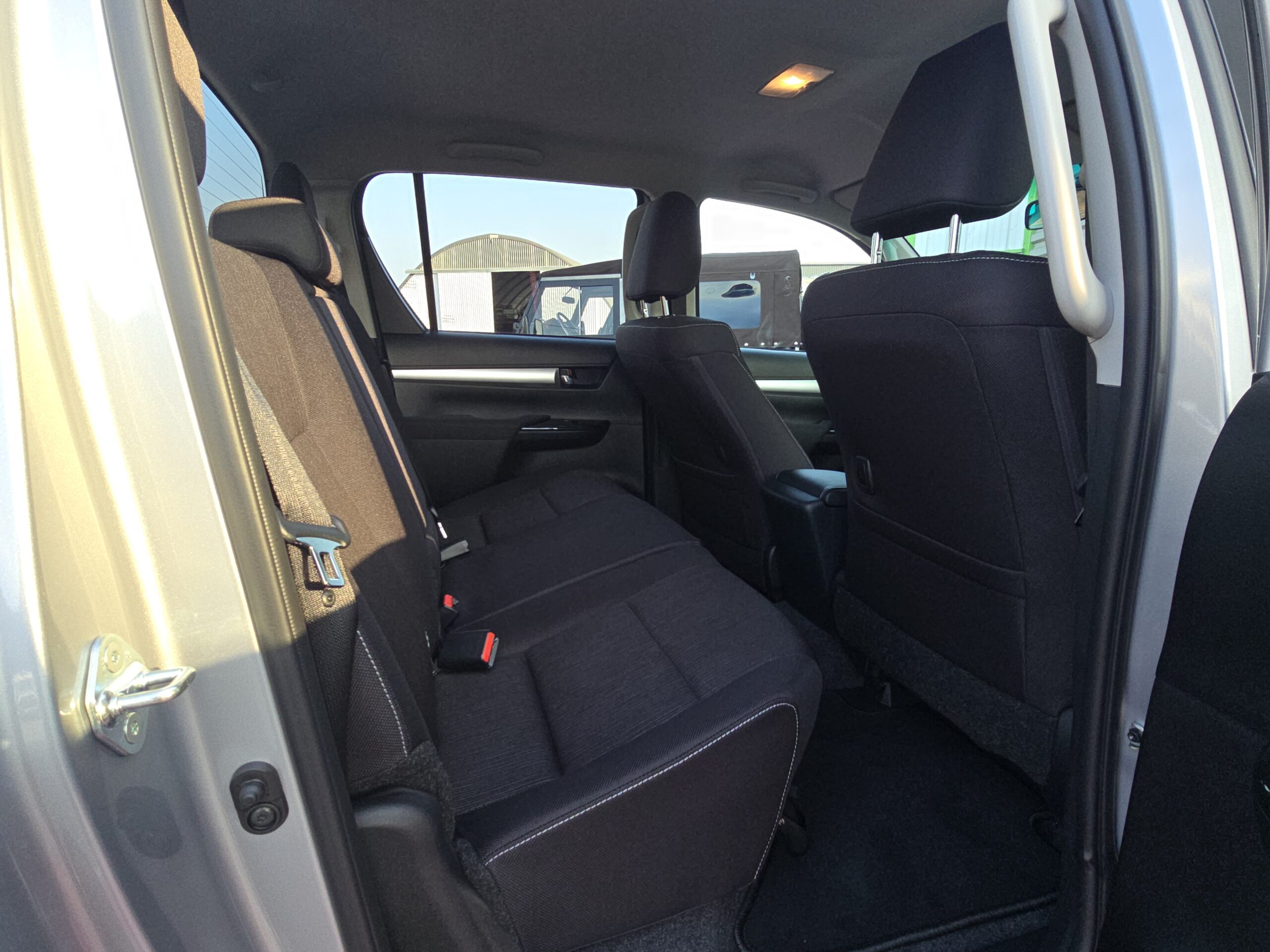 Photo Toyota Hilux double cabine 2.4 D4-D 150 BVA Legende