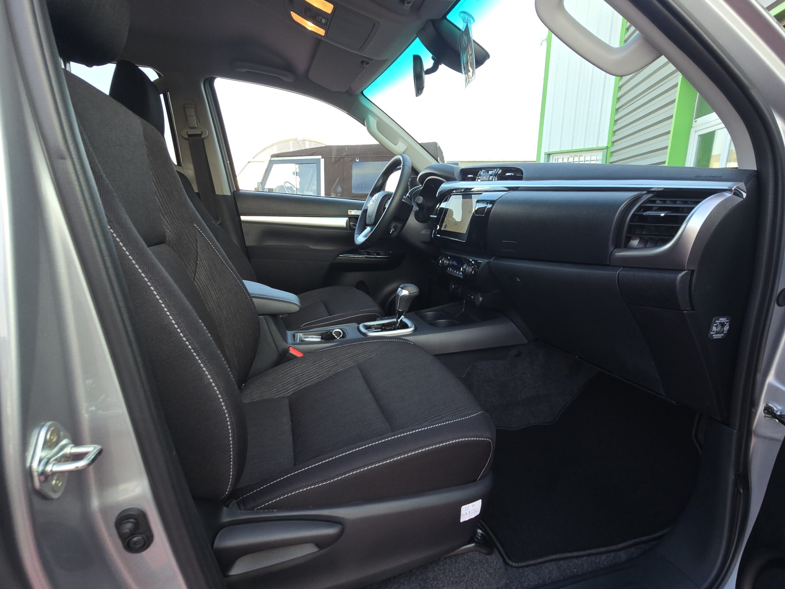 Photo Toyota Hilux double cabine 2.4 D4-D 150 BVA Legende