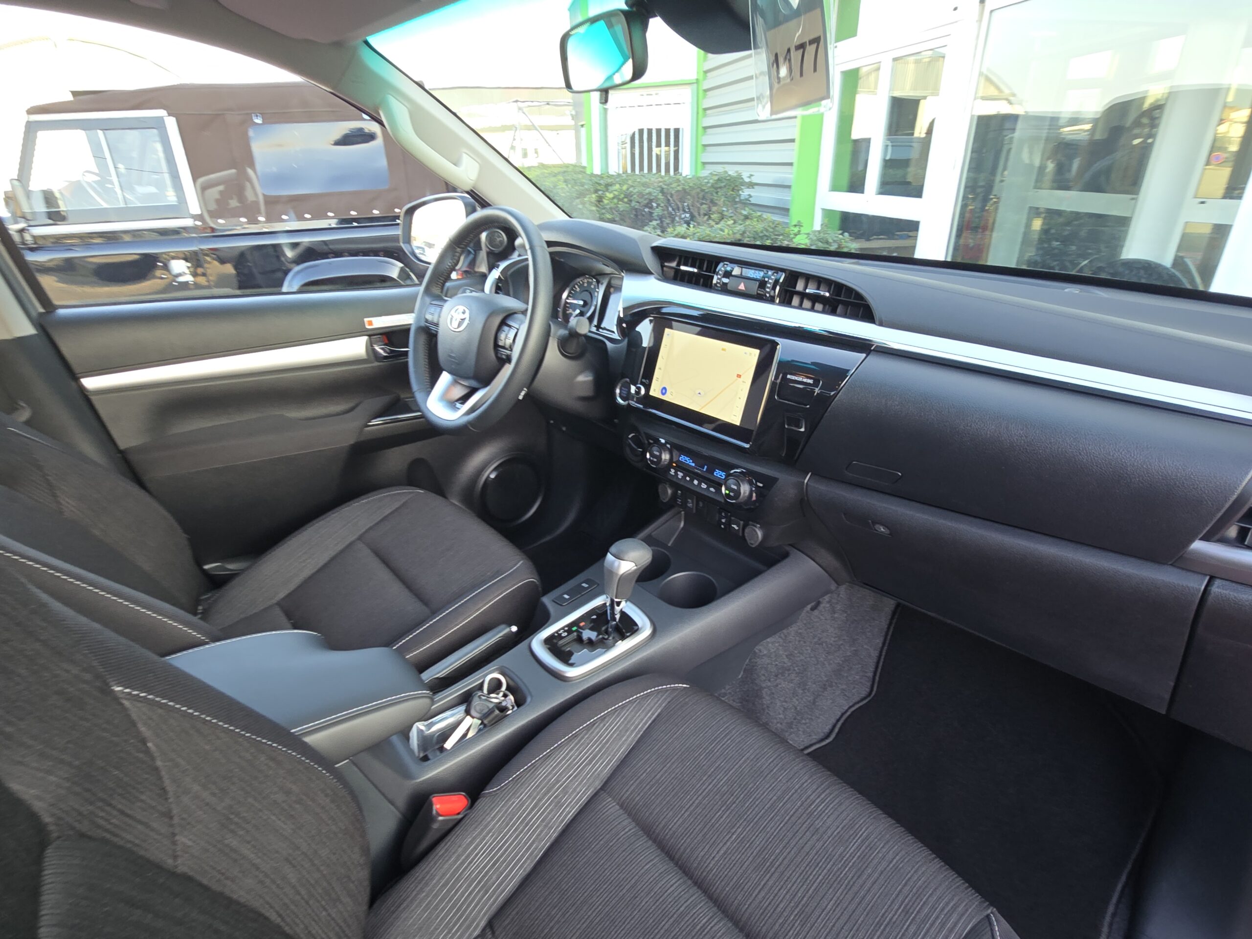 Photo Toyota Hilux double cabine 2.4 D4-D 150 BVA Legende