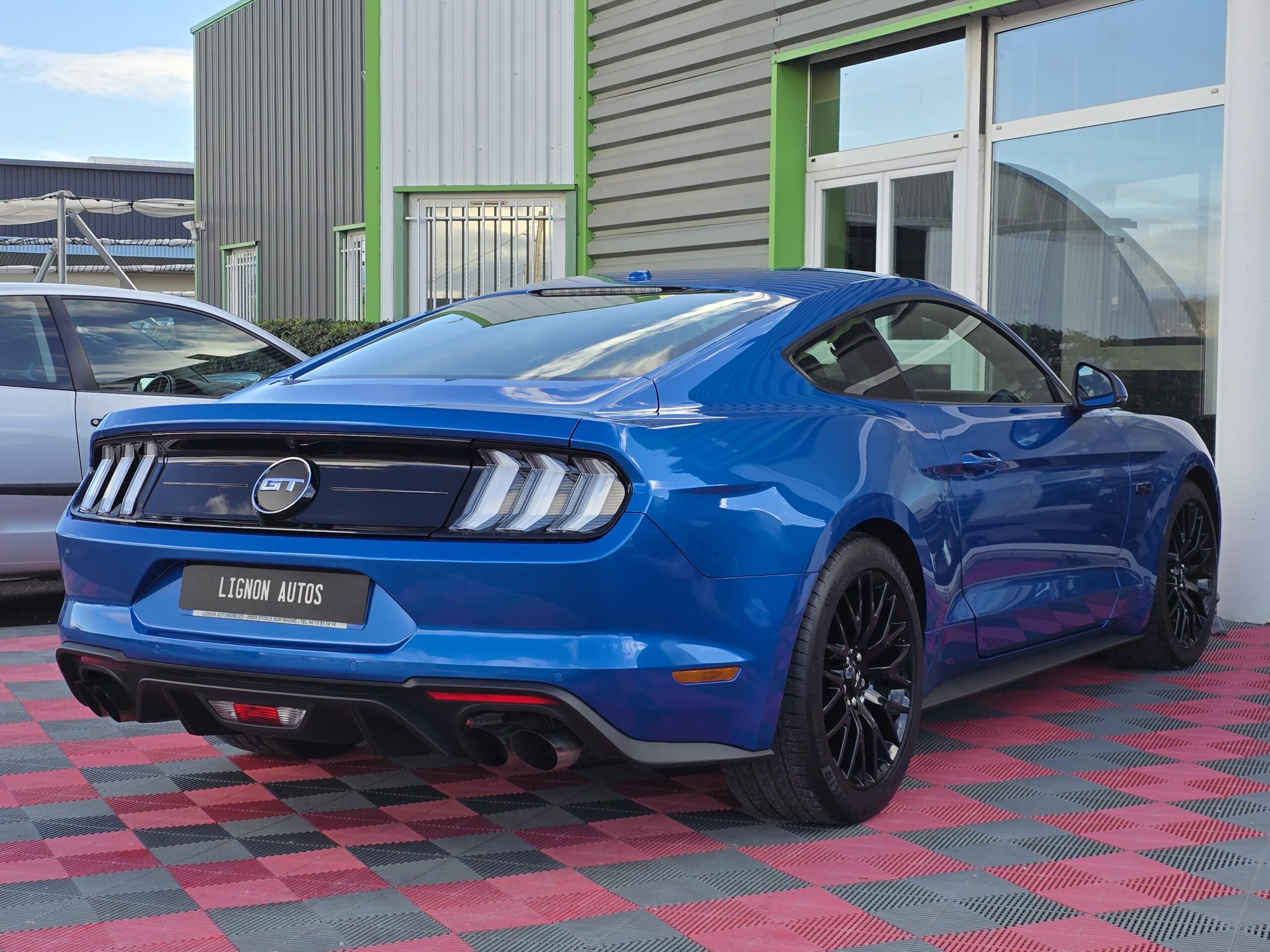 Photo Ford Mustang GT 5.0 v8 Fastback 450 ch BVA10 - 2020 - 13 200KM