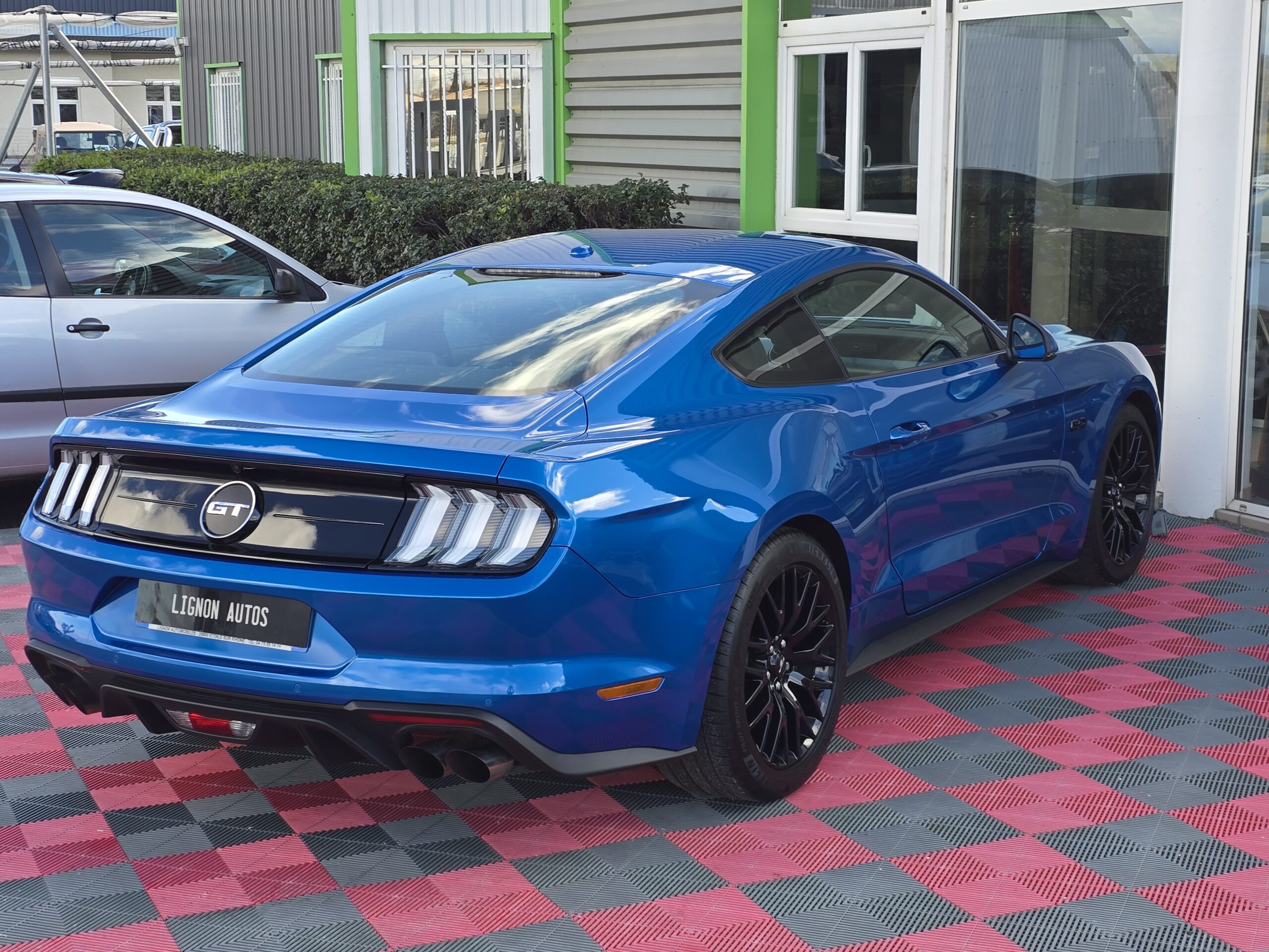 Photo Ford Mustang GT 5.0 v8 Fastback 450 ch BVA10 - 2020 - 13 200KM