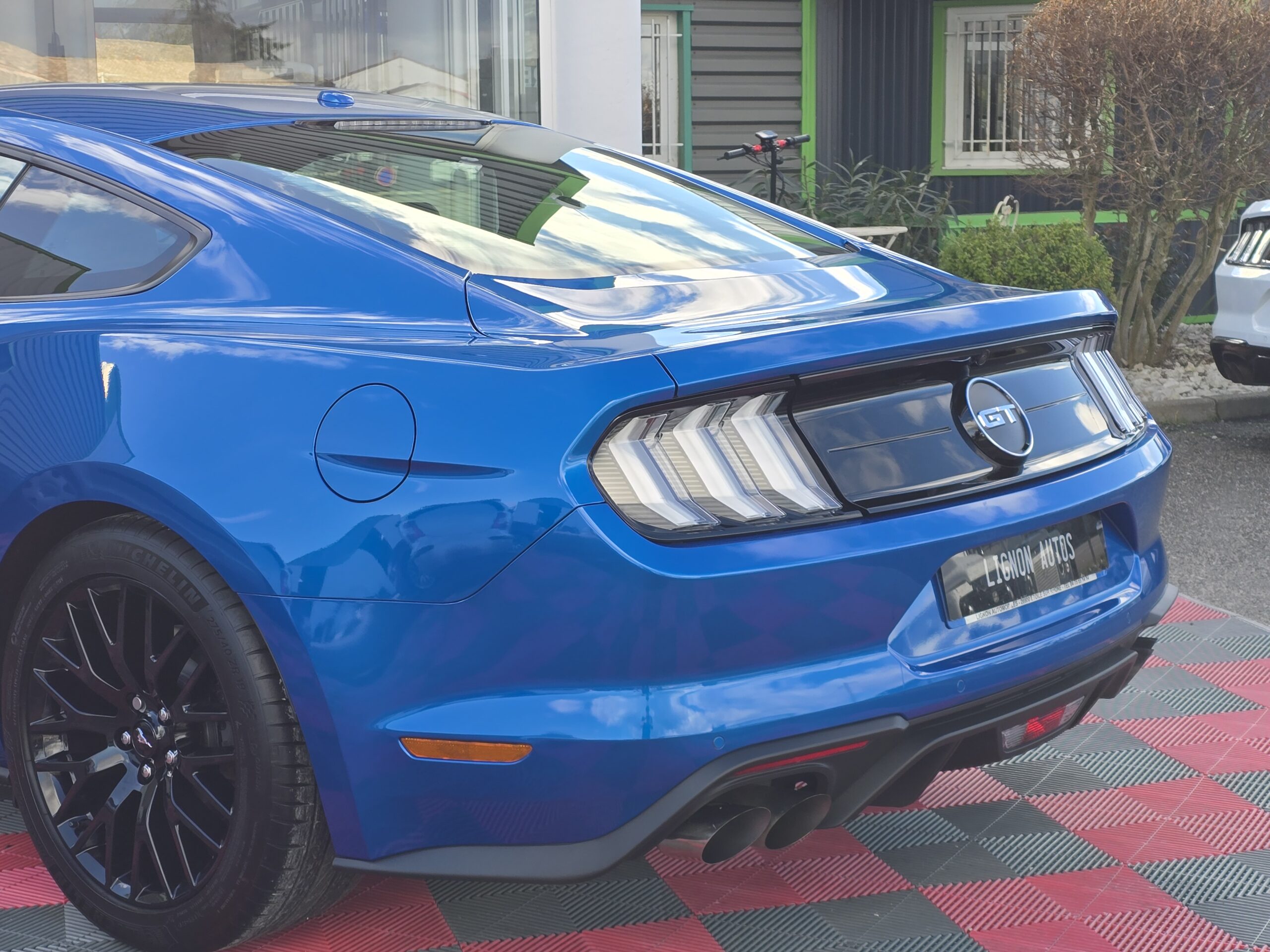 Photo Ford Mustang GT 5.0 v8 Fastback 450 ch BVA10 - 2020 - 13 200KM