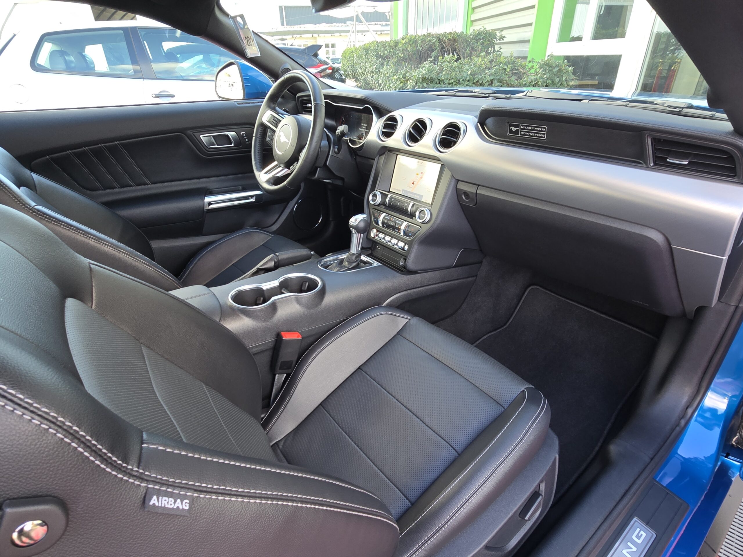Photo Ford Mustang GT 5.0 v8 Fastback 450 ch BVA10 - 2020 - 13 200KM