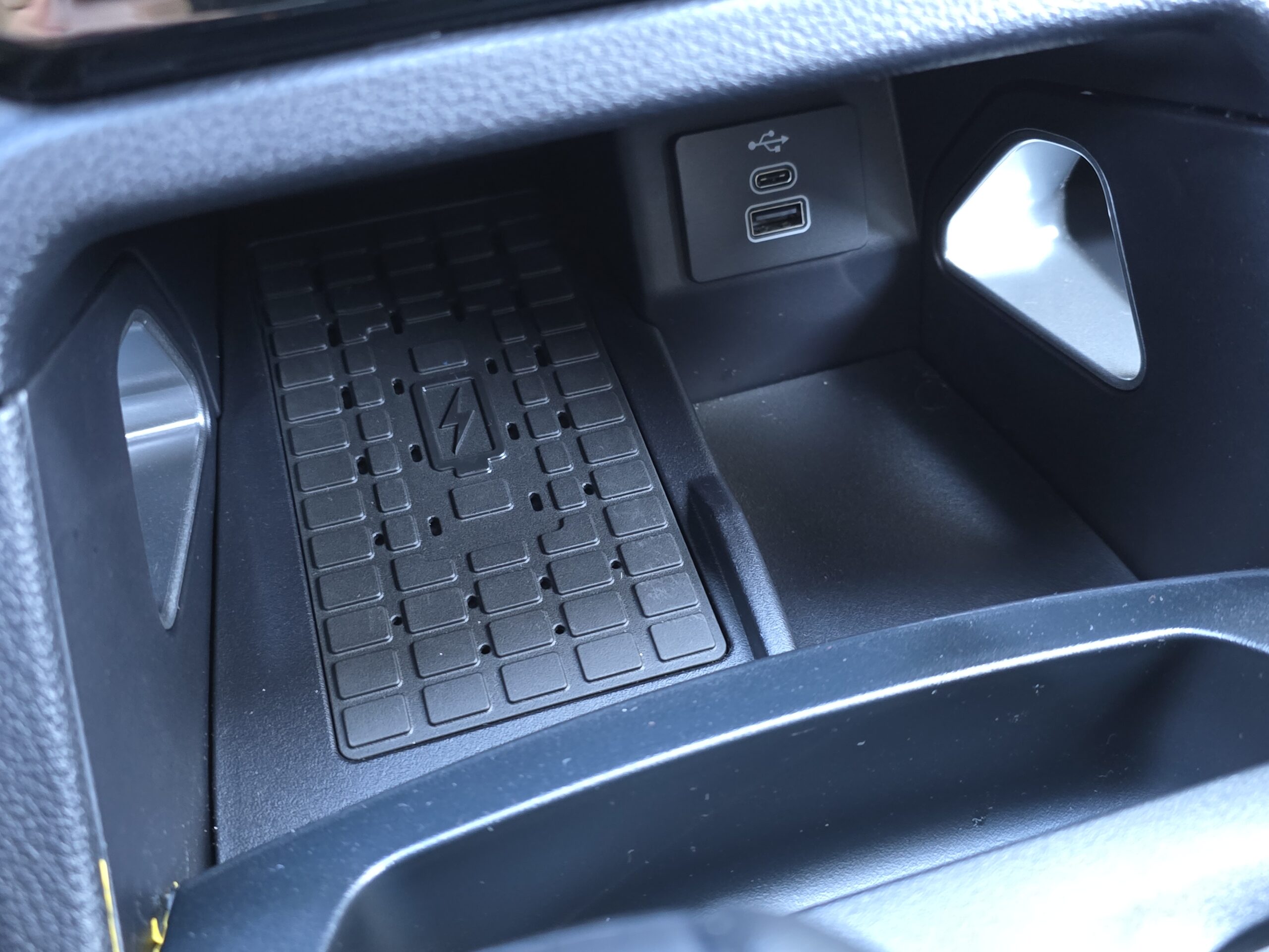 Photo FORD RANGER 3.0 V6 240 WILDTRAK BVA10 SANS MALUS DISPONIBLE IMMEDIATEMENT SANS MALUS !!