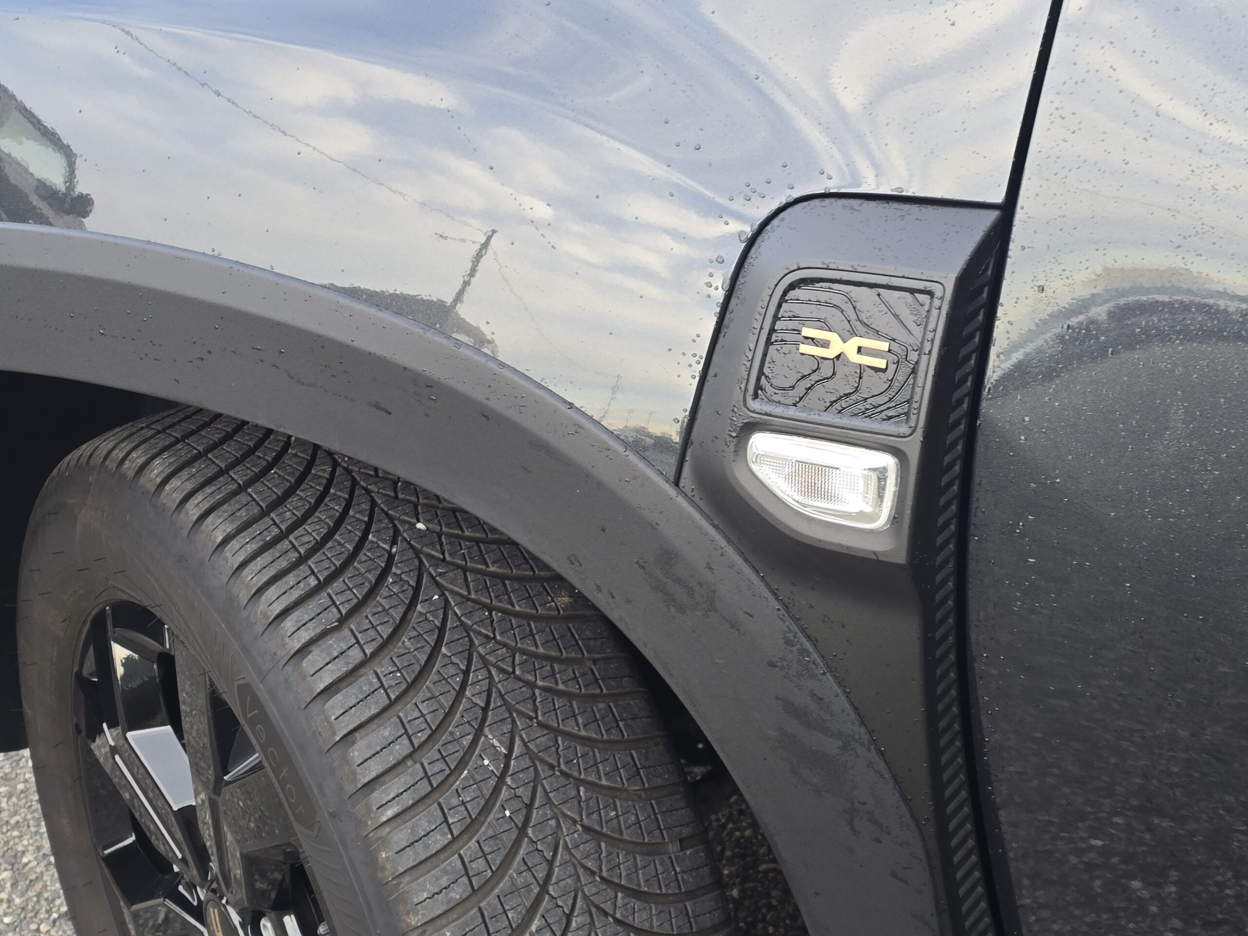 Photo Dacia Duster Extreme Blue DCI 115 4X4 Sièges chauffants + RS
