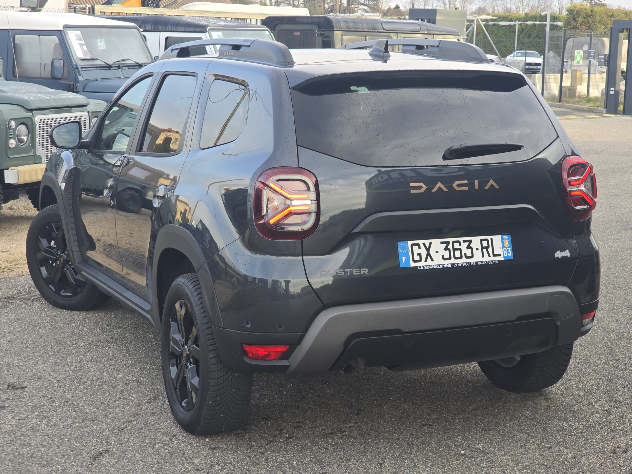 Photo Dacia Duster Extreme Blue DCI 115 4X4 Sièges chauffants + RS