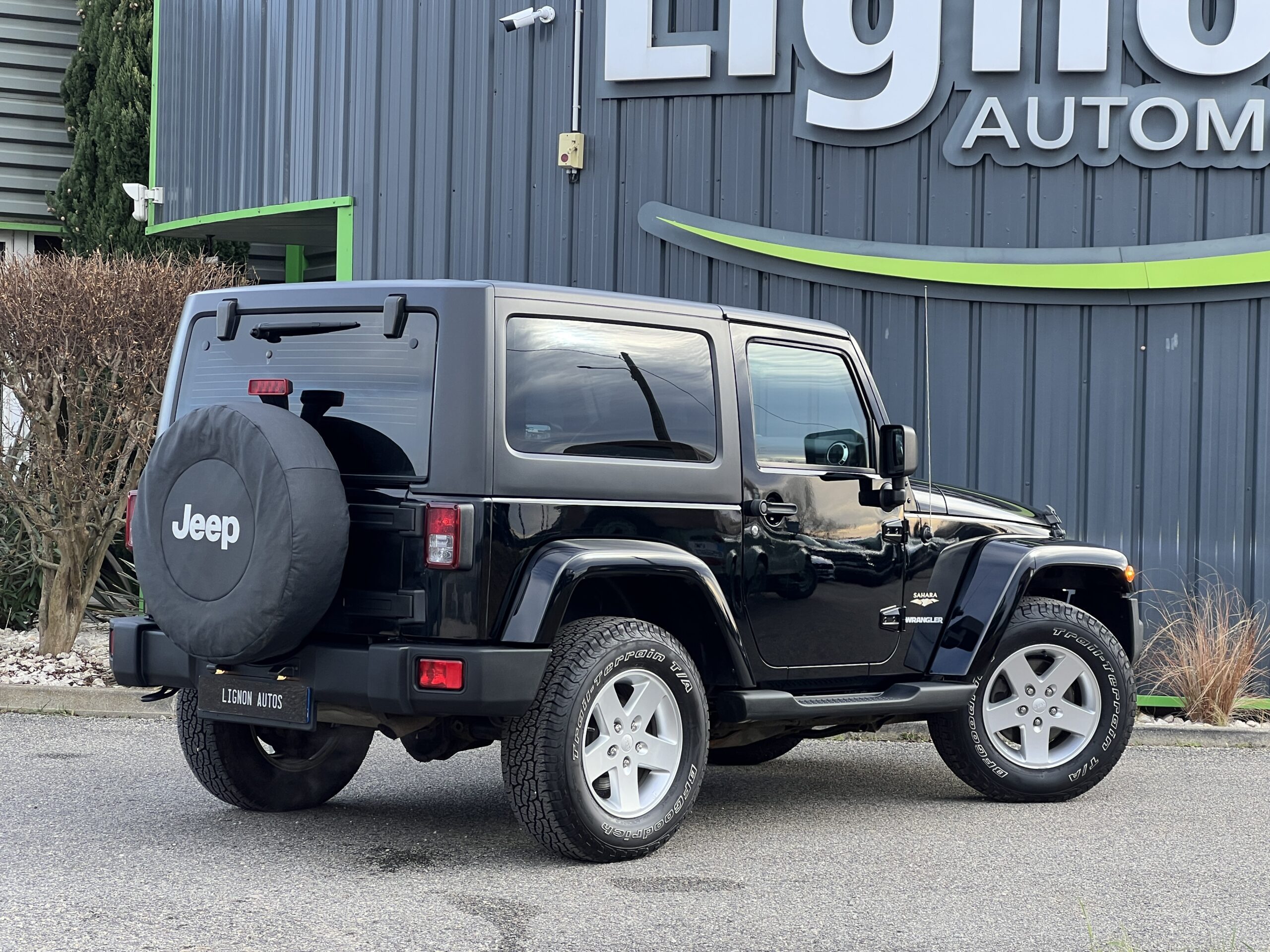 Photo Jeep Wrangler 3 Portes Sahara 3.6 v6 284 ch - 1er main