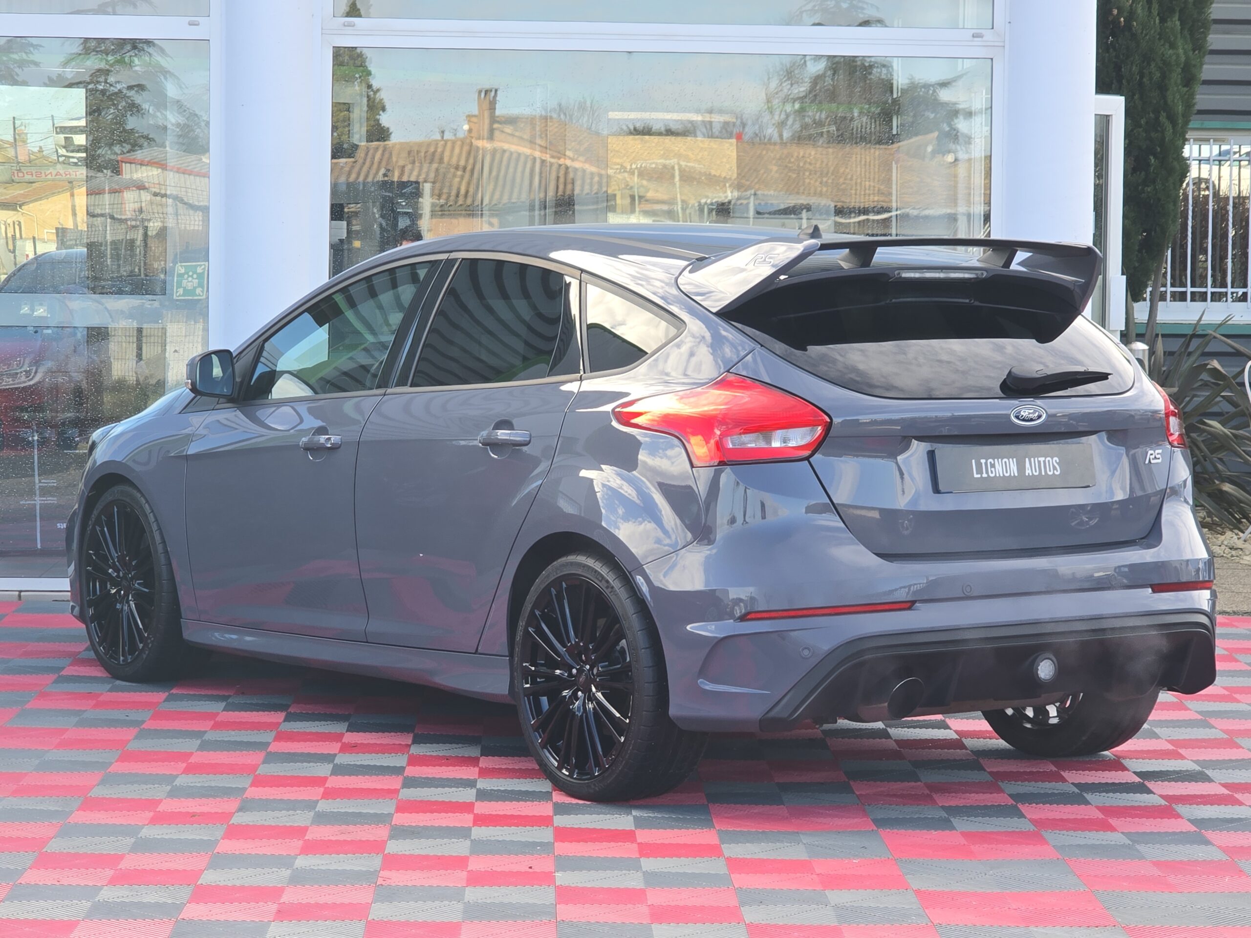 Photo Ford Focus RS 2.3 350 CH Recaro - Hifi Sony - GPS - CARPLAY - PAS DE MALUS