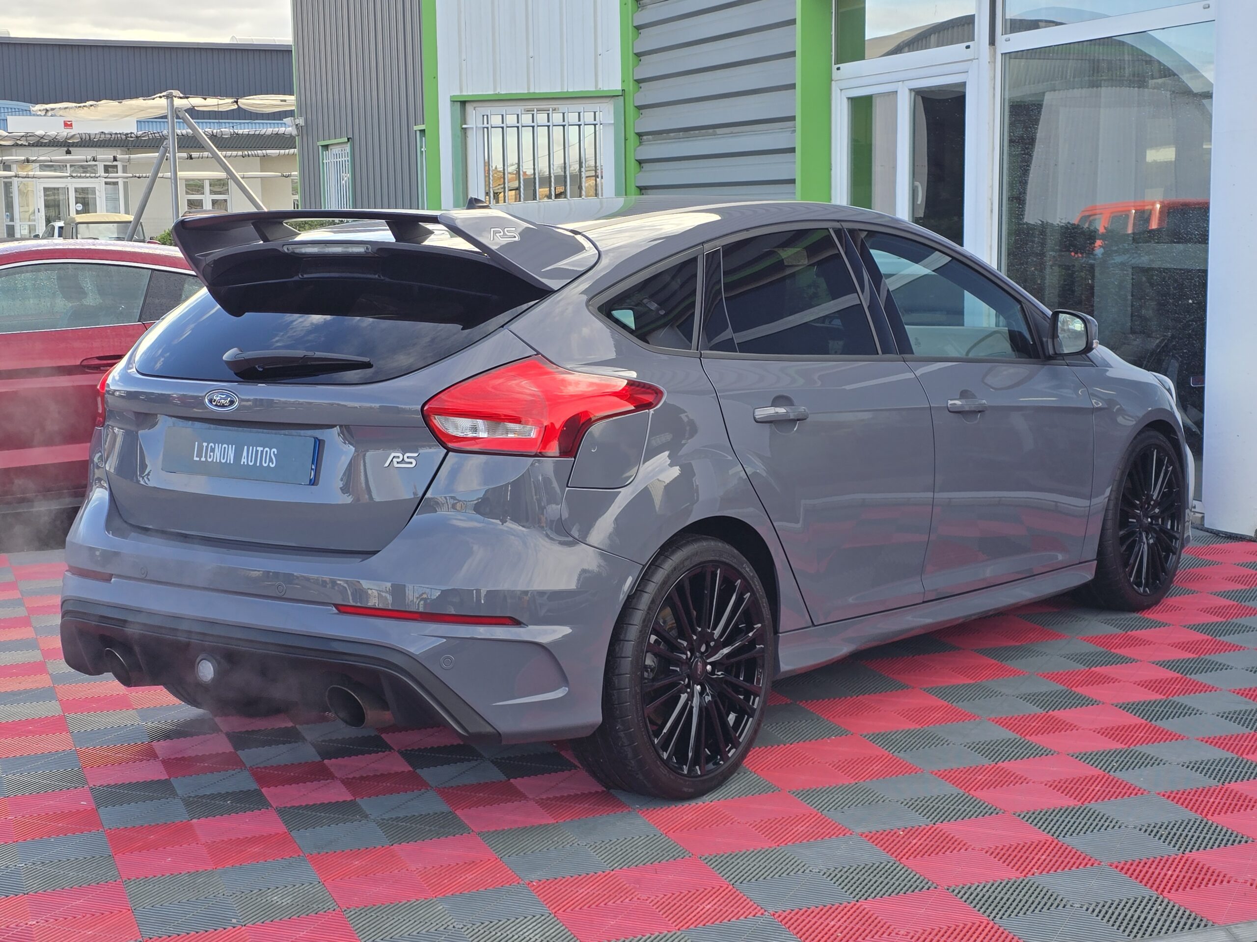 Photo Ford Focus RS 2.3 350 CH Recaro - Hifi Sony - GPS - CARPLAY - PAS DE MALUS