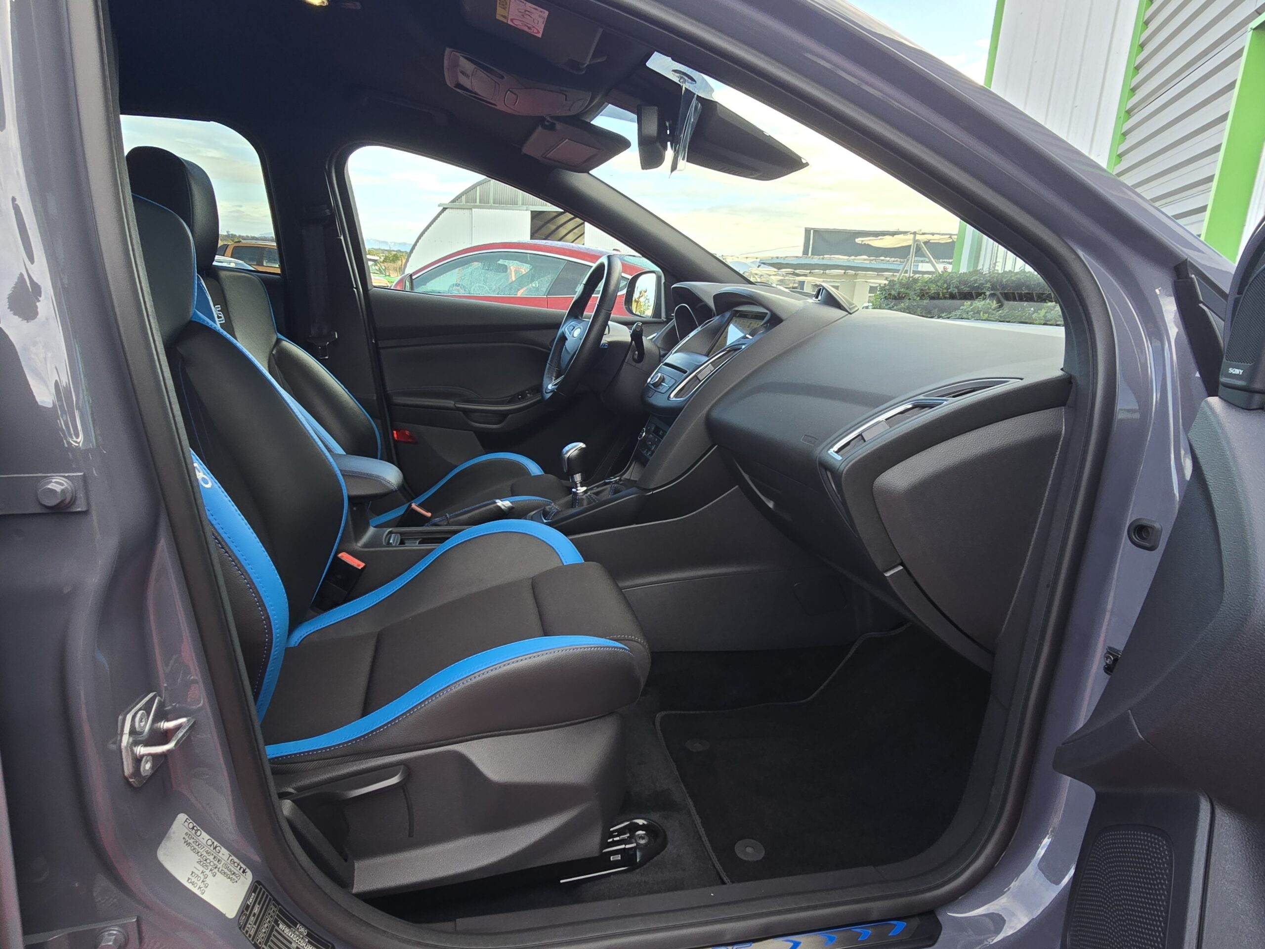 Photo Ford Focus RS 2.3 350 CH Recaro - Hifi Sony - GPS - CARPLAY - PAS DE MALUS