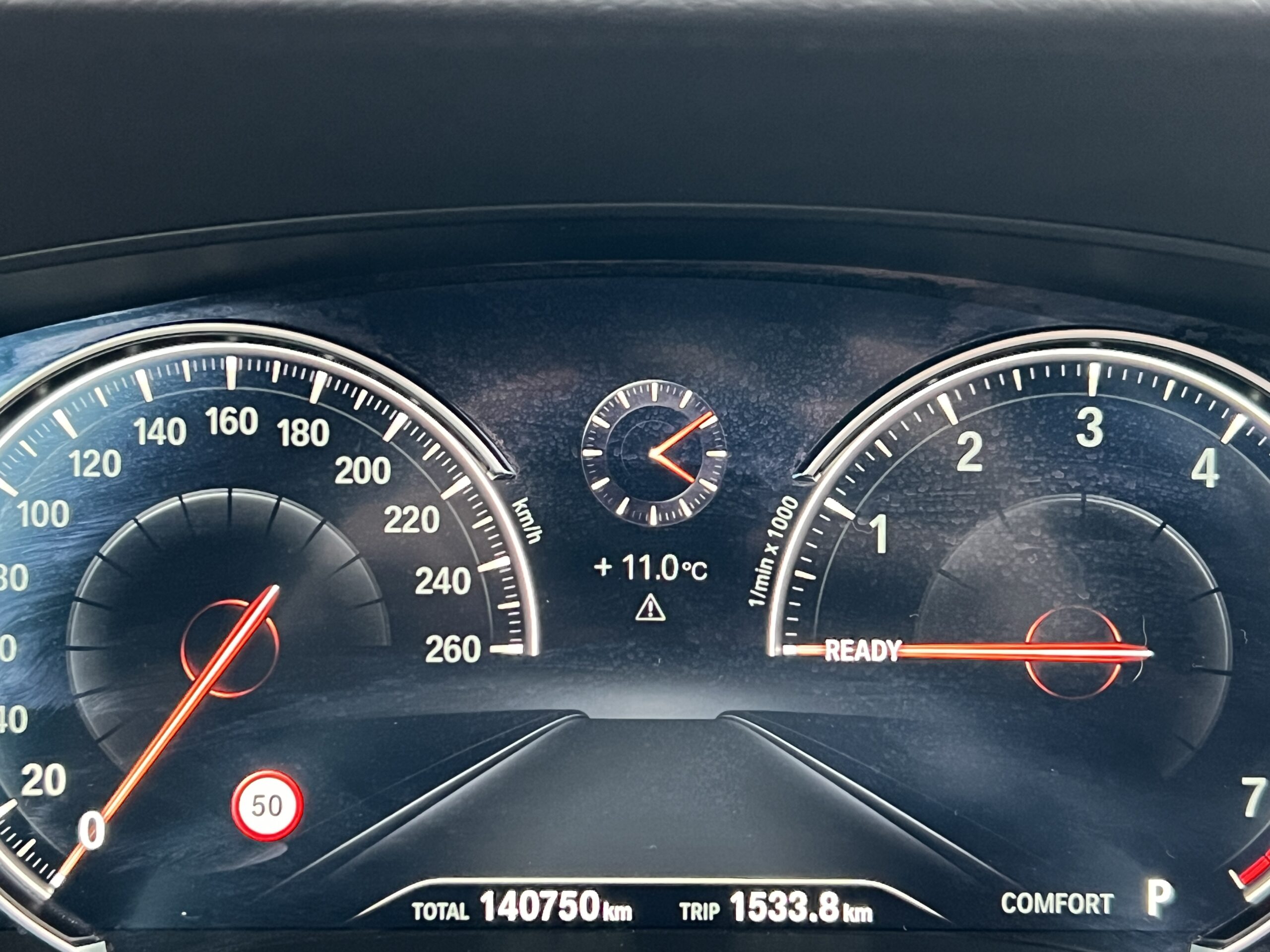 Photo BMW Serie 540i XDrive 340 ch LUXURY LINE BVA8 Touring