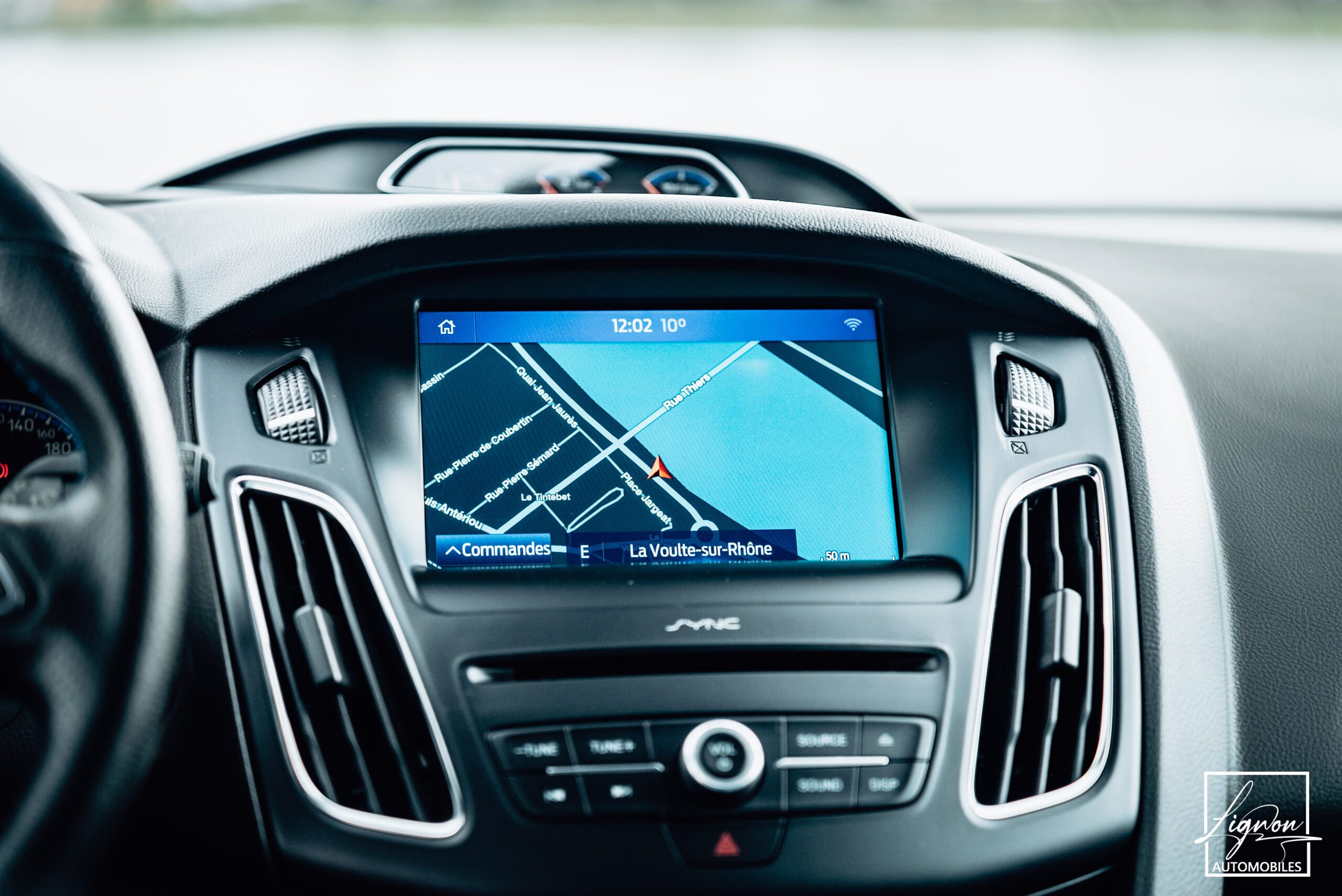 Photo Ford Focus RS 2.3 350 CH Ecoboost bleu - Recaro - Hifi Sony - GPS - CARPLAY - Caméra