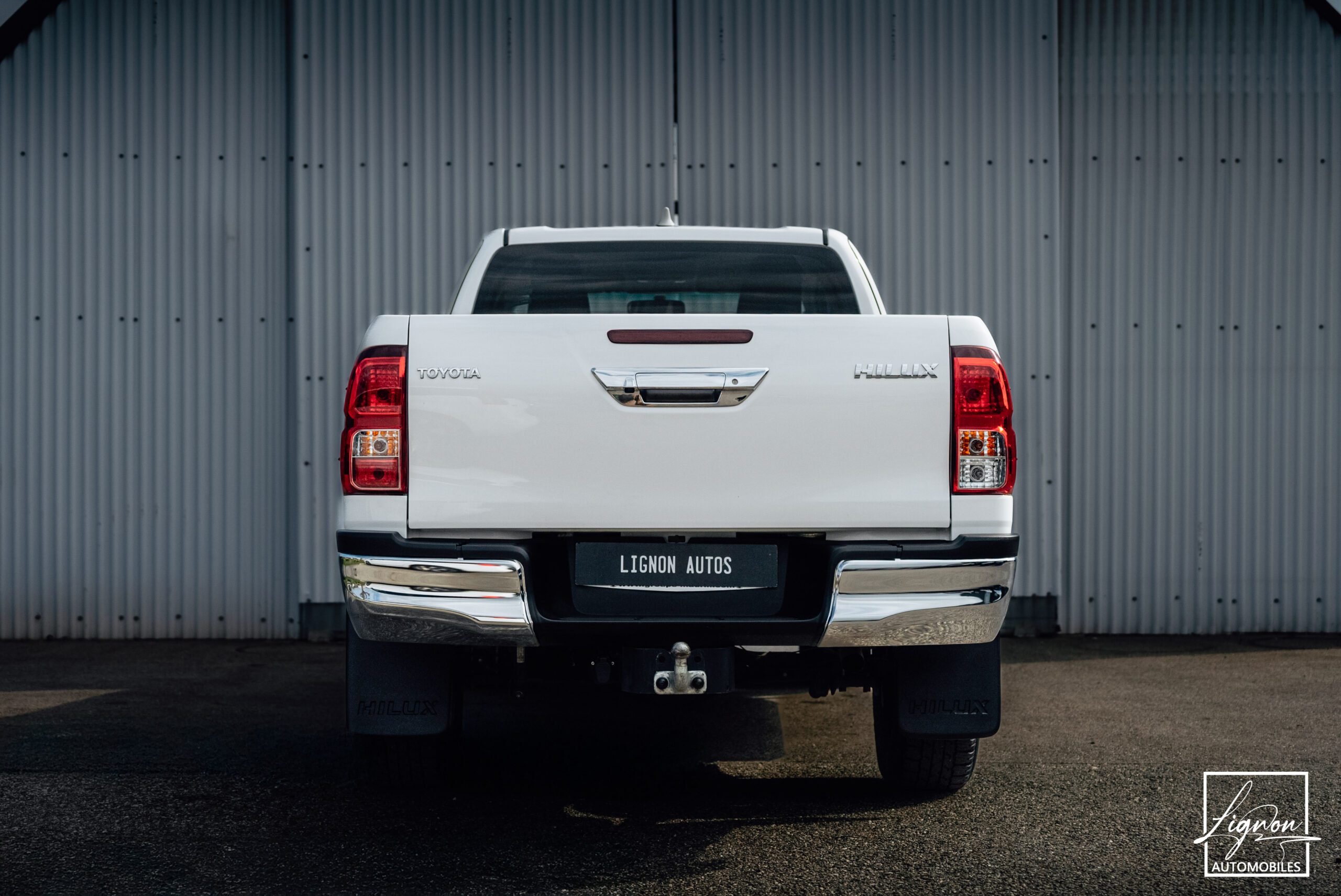 Photo Toyota Hilux 2.4 D-4D 150 ch X-Tra Cabine Légende BVA Tva Récupérable