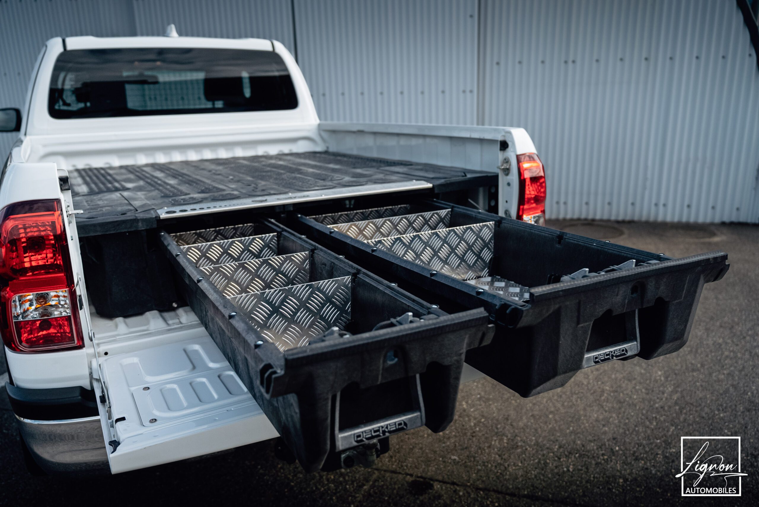 Photo Toyota Hilux 2.4 D-4D 150 ch X-Tra Cabine Légende BVA Tva Récupérable