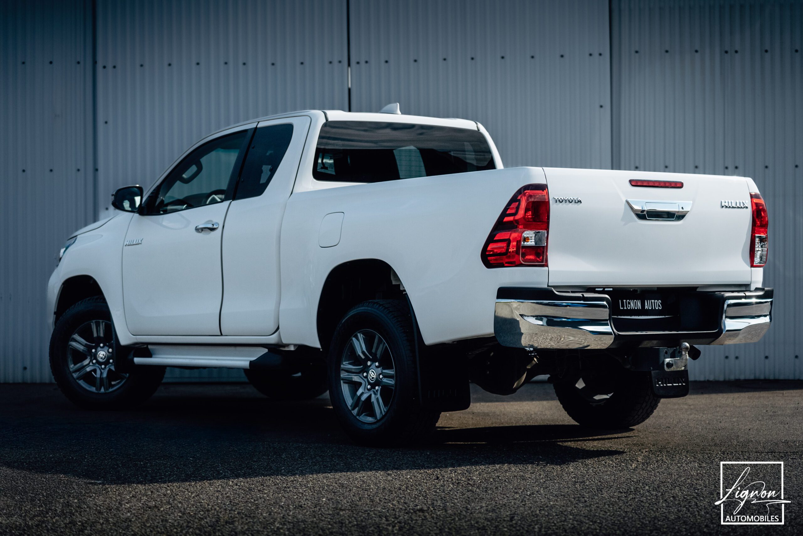 Toyota Hilux 2.4 D-4D 150 ch X-Tra Cabine Légende BVA Tva Récupérable