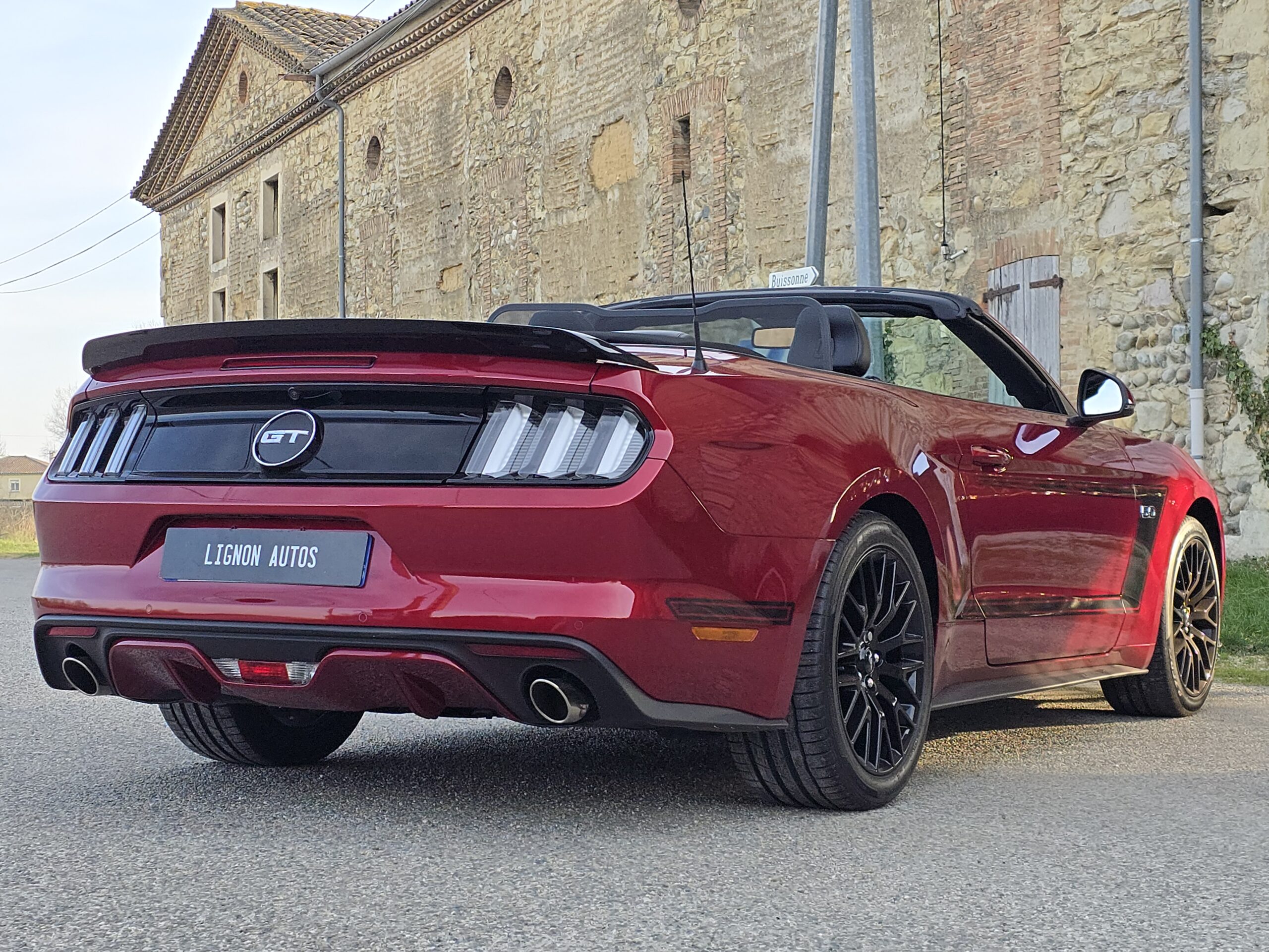 Photo Ford Mustang 5.0 v8 GT Cabriolet 421 ch Boite Automatique - 1er main - 9 800km !