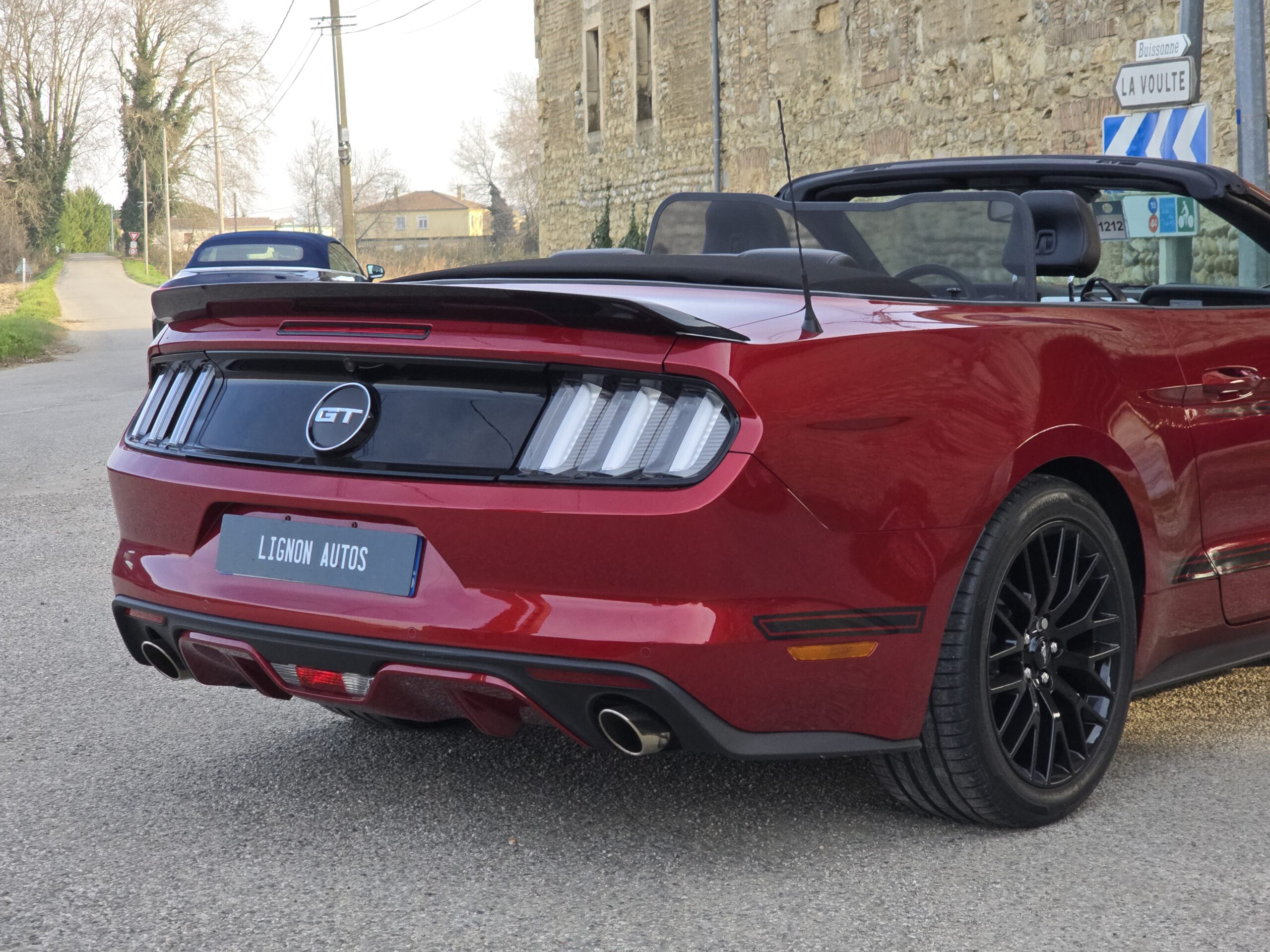 Photo Ford Mustang 5.0 v8 GT Cabriolet 421 ch Boite Automatique - 1er main - 9 800km !