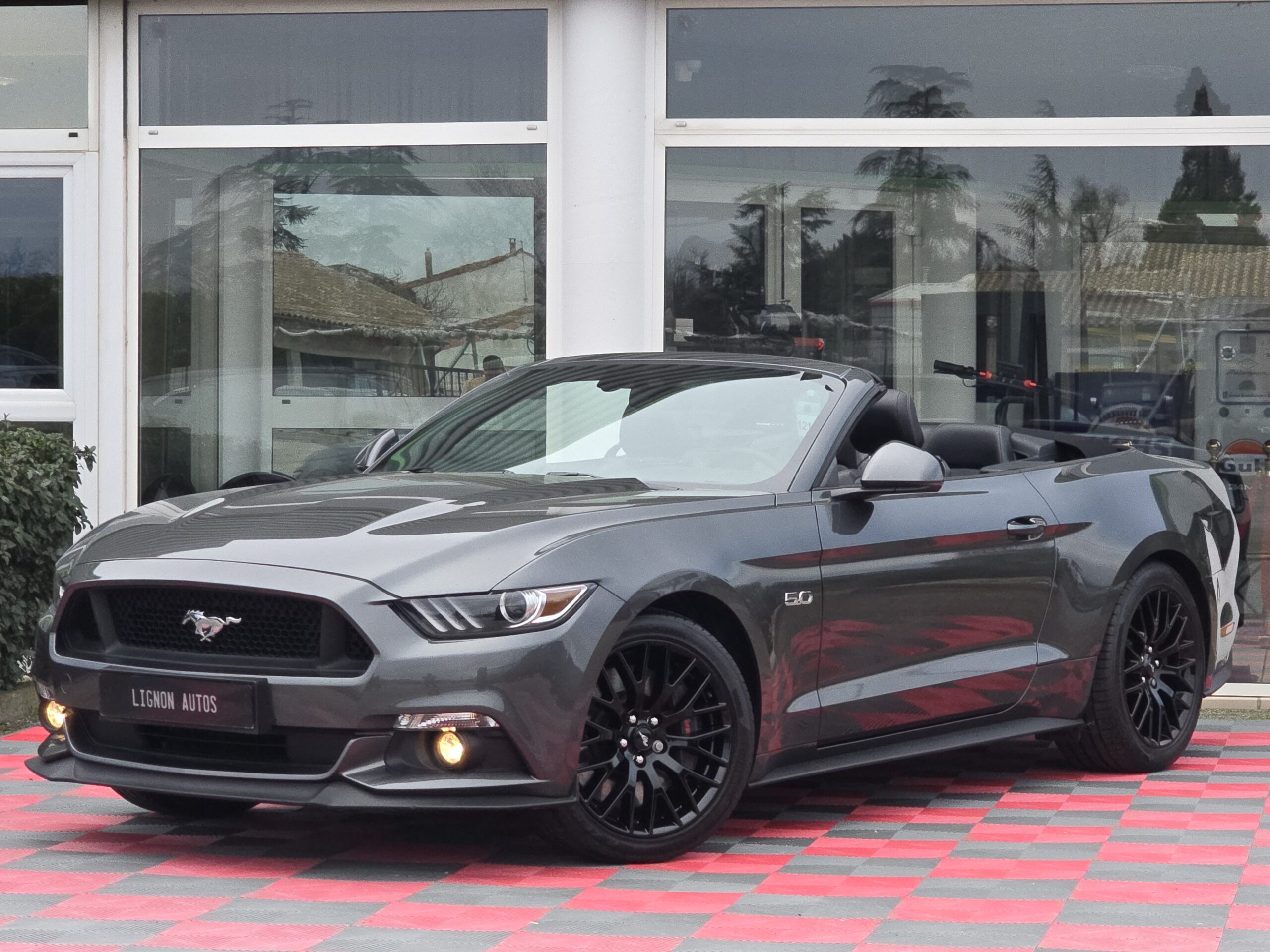 Ford Mustang 5.0 v8 GT Cabriolet 421 ch - Boite Manuelle - 1ère main - Pas de malus