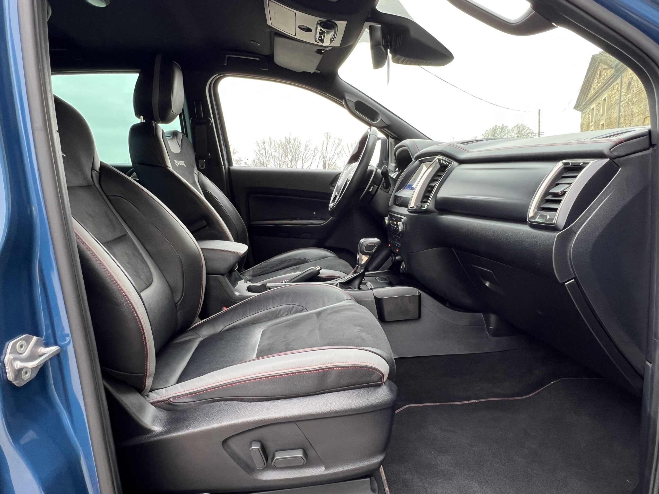 Photo Ford Ranger Raptor Double Cabine "Special Edition" 2.0 TDCi 213 BVA10 - 1ère main