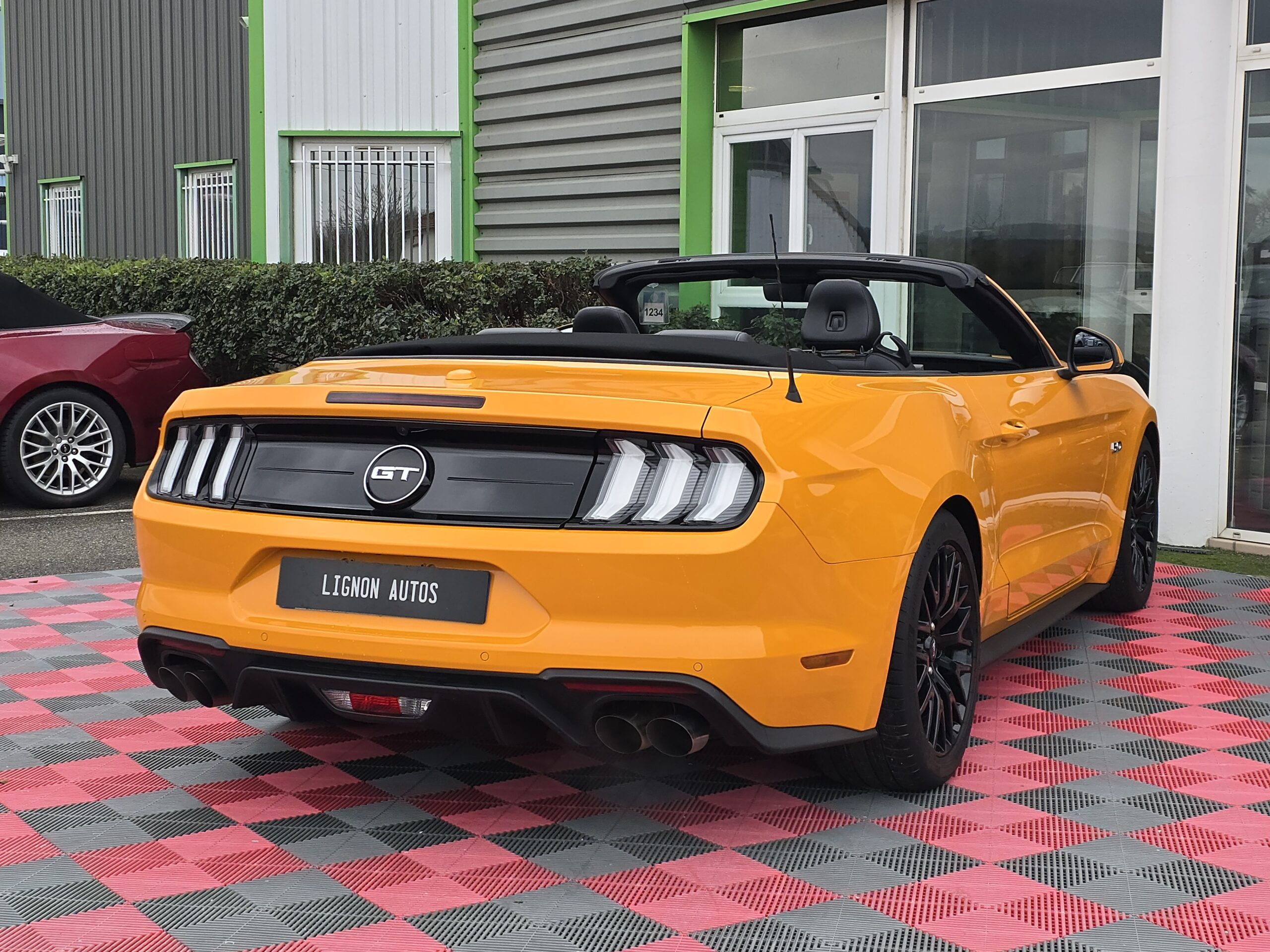 Photo Ford Mustang GT 5.0 v8 Cabriolet 450 ch BVA10 - Suspension Magneride - 1er main