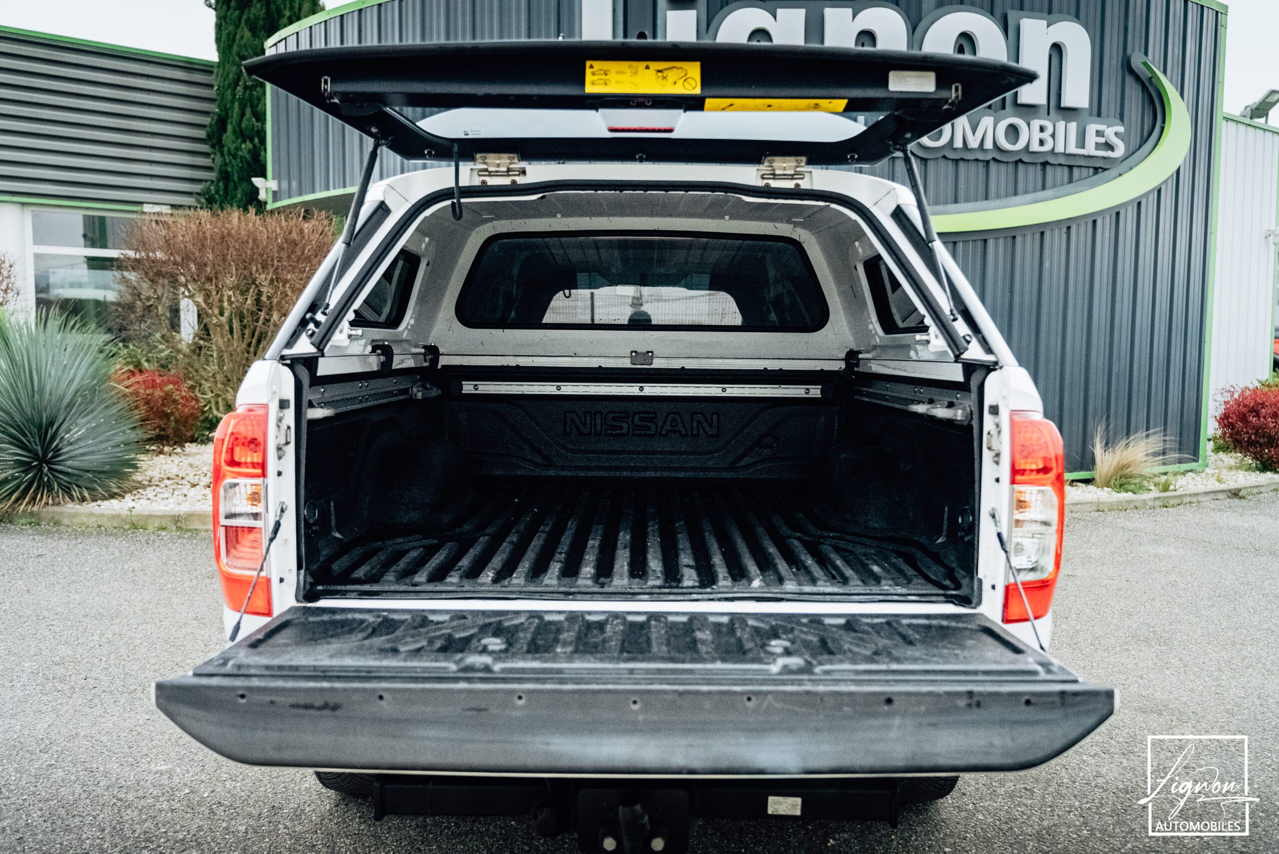 Photo Nissan Navara NP300 2.3 Dci 190 King Cab