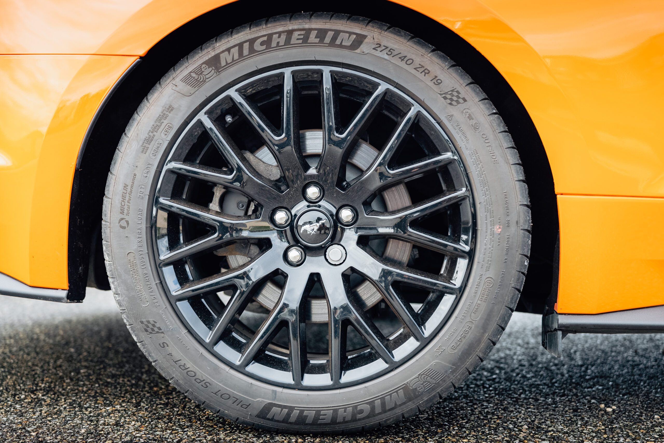 Photo Ford Mustang Cabriolet 5.0 v8 GT 450 CH BVA10 Twister Orange