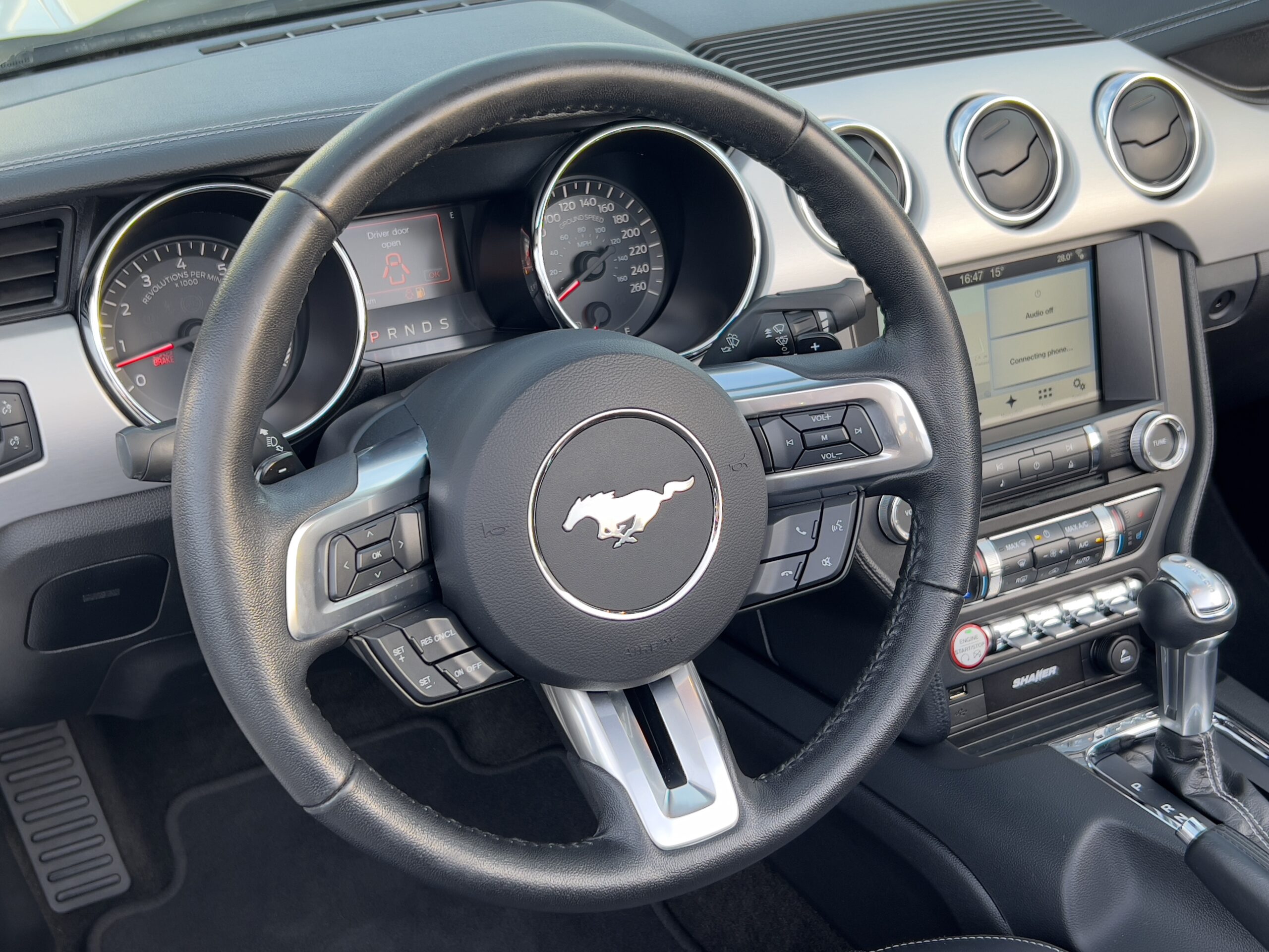 Photo Ford Mustang GT Cabriolet v8 5.0 421 ch "Black Shadow"