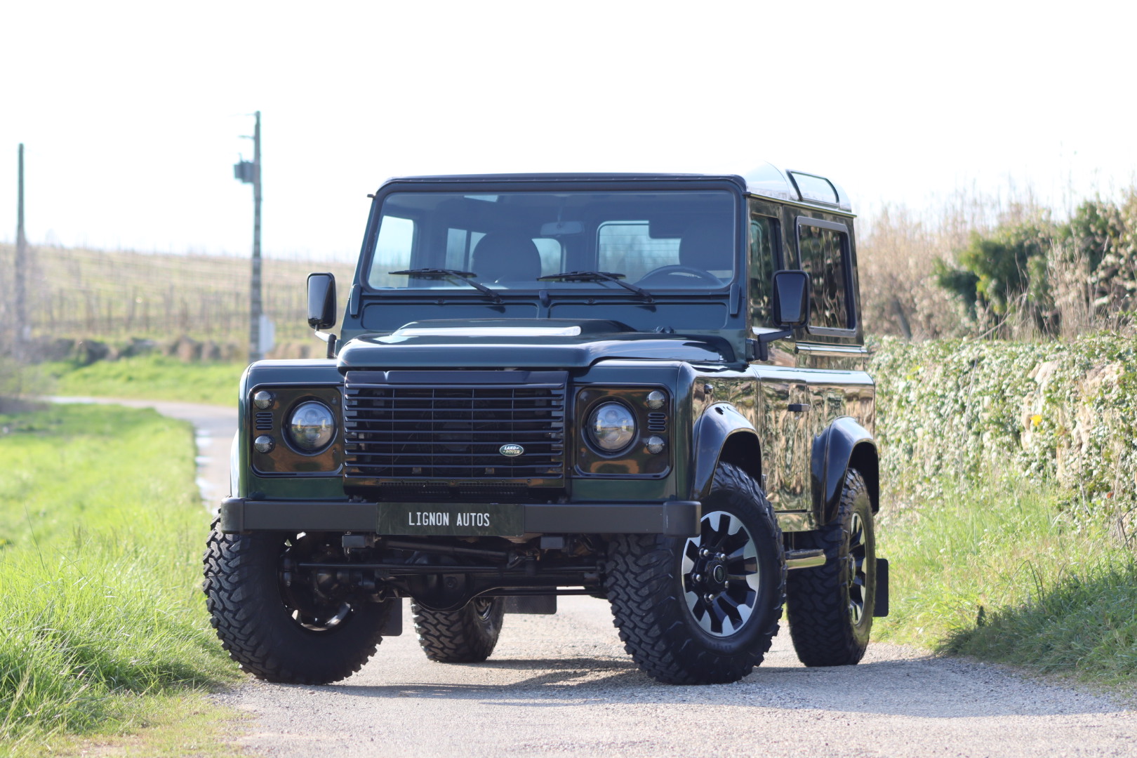Photo Land Rover Defender 90 2.2 4 places "Aintree Green"