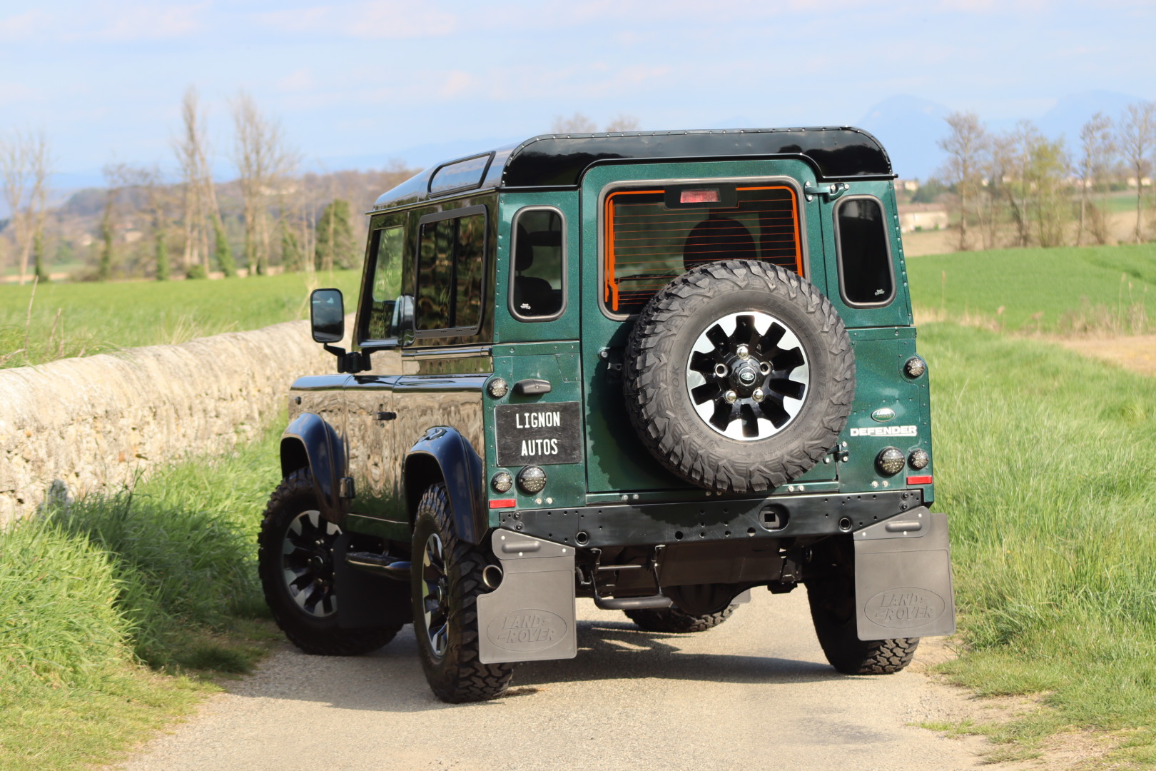 Photo Land Rover Defender 90 2.2 4 places "Aintree Green"