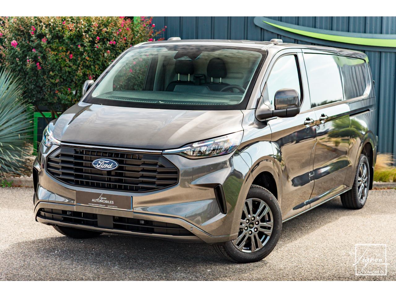 FORD TRANSIT CUSTOM Limited L2H1 2.0 TDCI 170 BVA Garantie 5 ans / 200 000kms – Attelage – TVA Récup