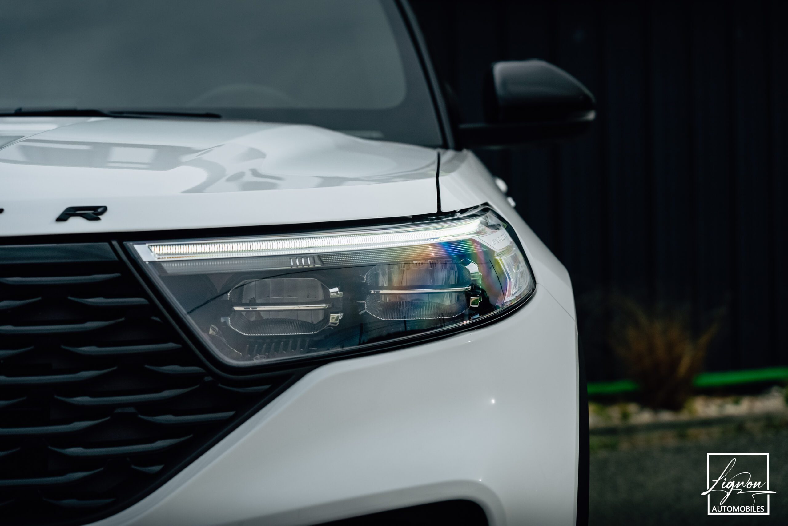 Photo FORD EXPLORER 3.0 ECOBOOST 457ch Parallel PHEV ST-Line i-AWD BVA10