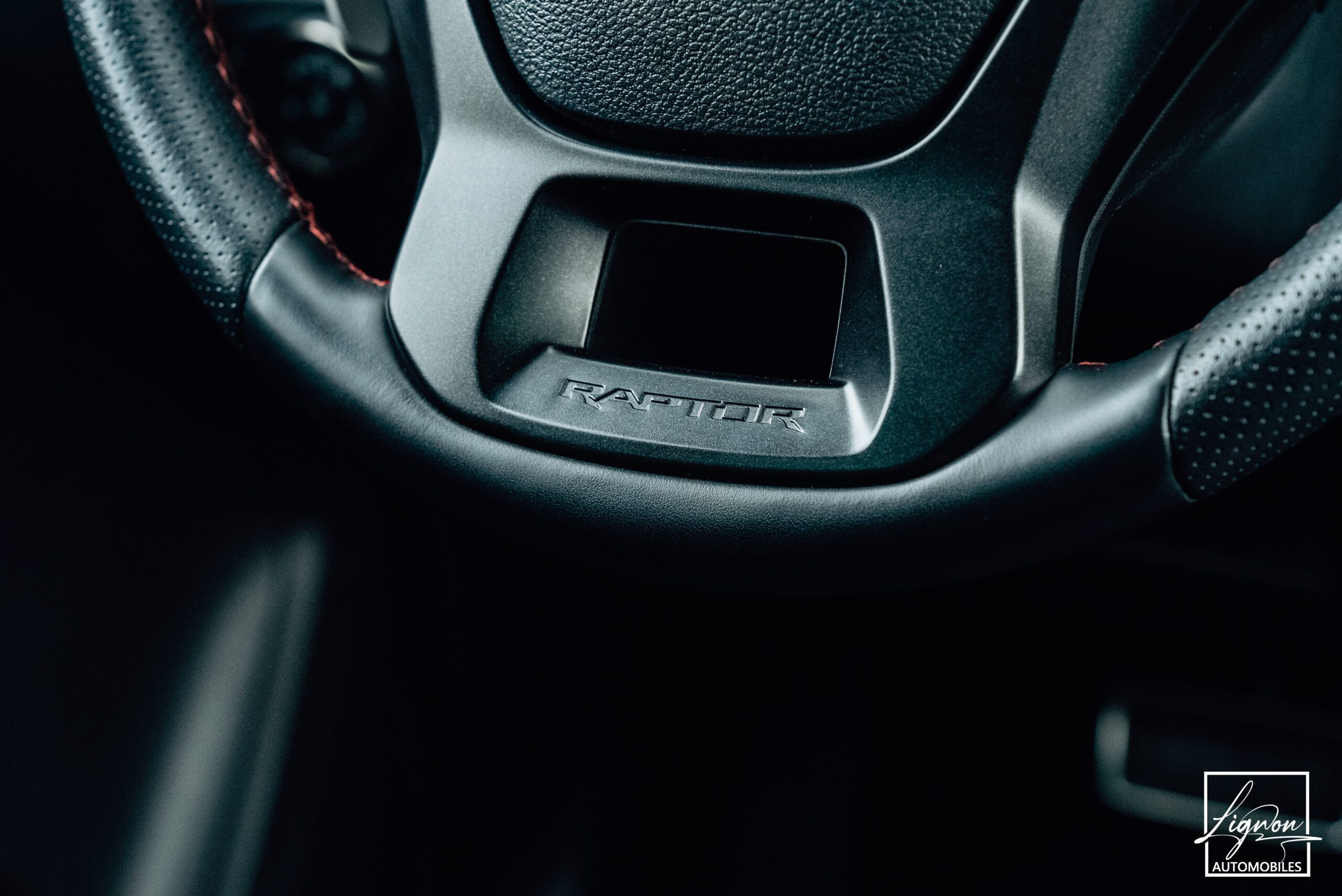 Photo Ford Ranger Raptor Double Cabine "Special Edition" 2.0 TDCi 213 BVA10 - 1ère main - Garantie 12/2026