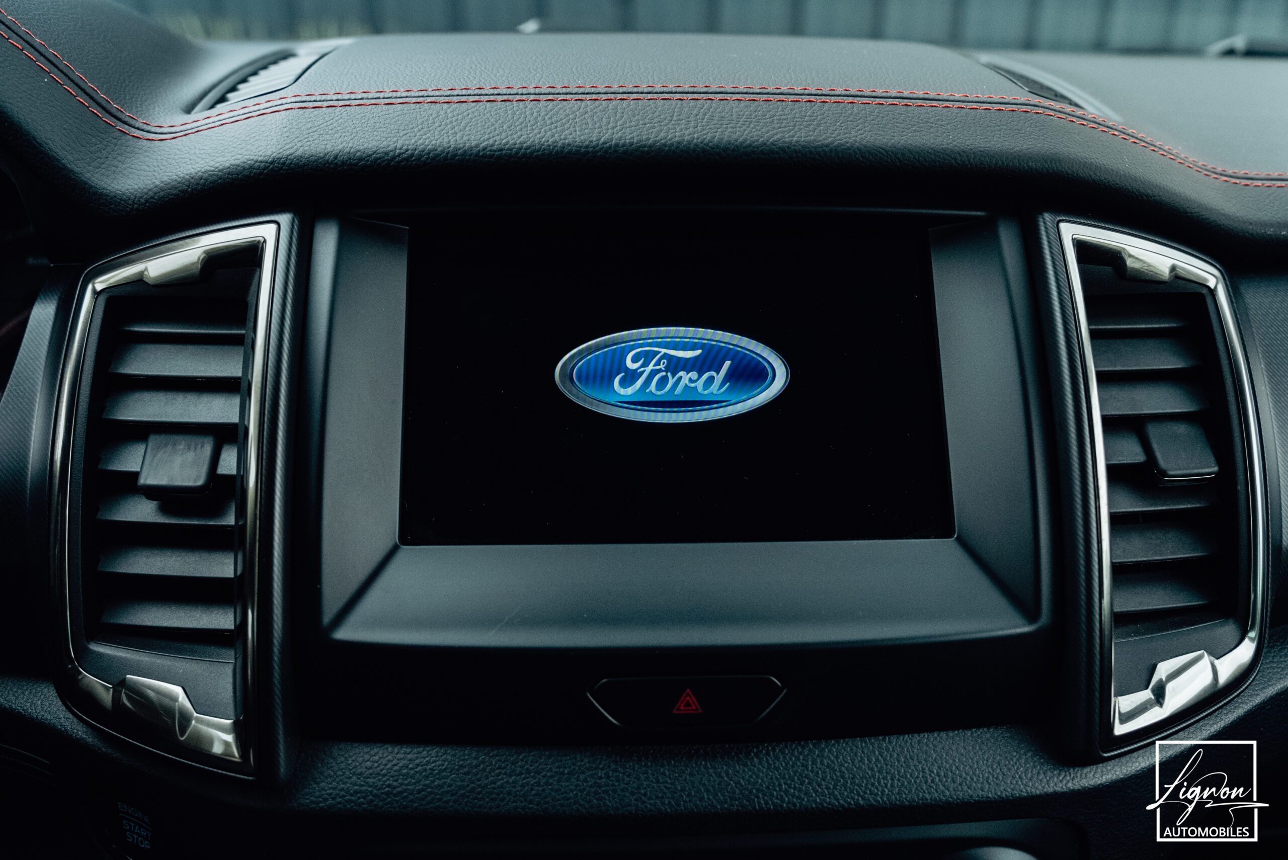 Photo Ford Ranger Raptor Double Cabine "Special Edition" 2.0 TDCi 213 BVA10 - 1ère main - Garantie 12/2026