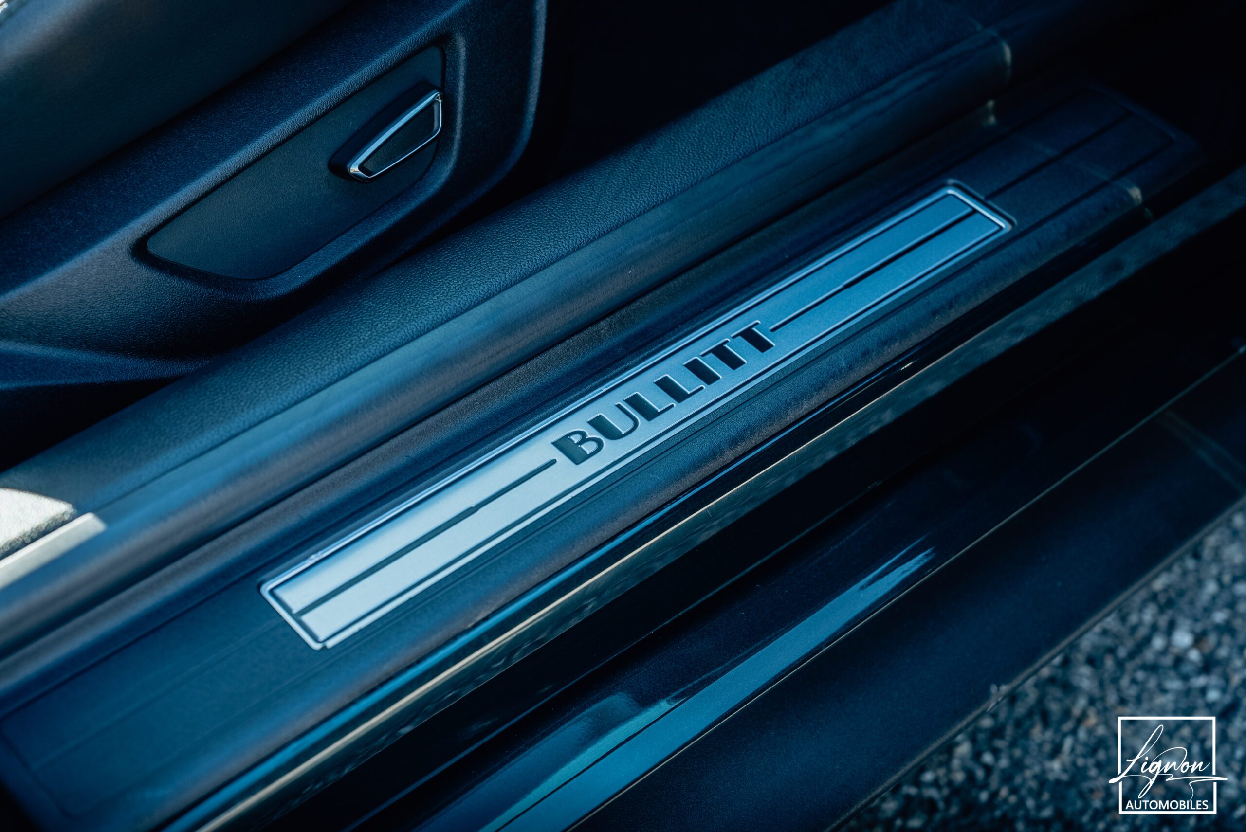 Photo Ford Mustang Bullitt Gt 5.0l V8 460 CV Avec Magneride et Pack Premium