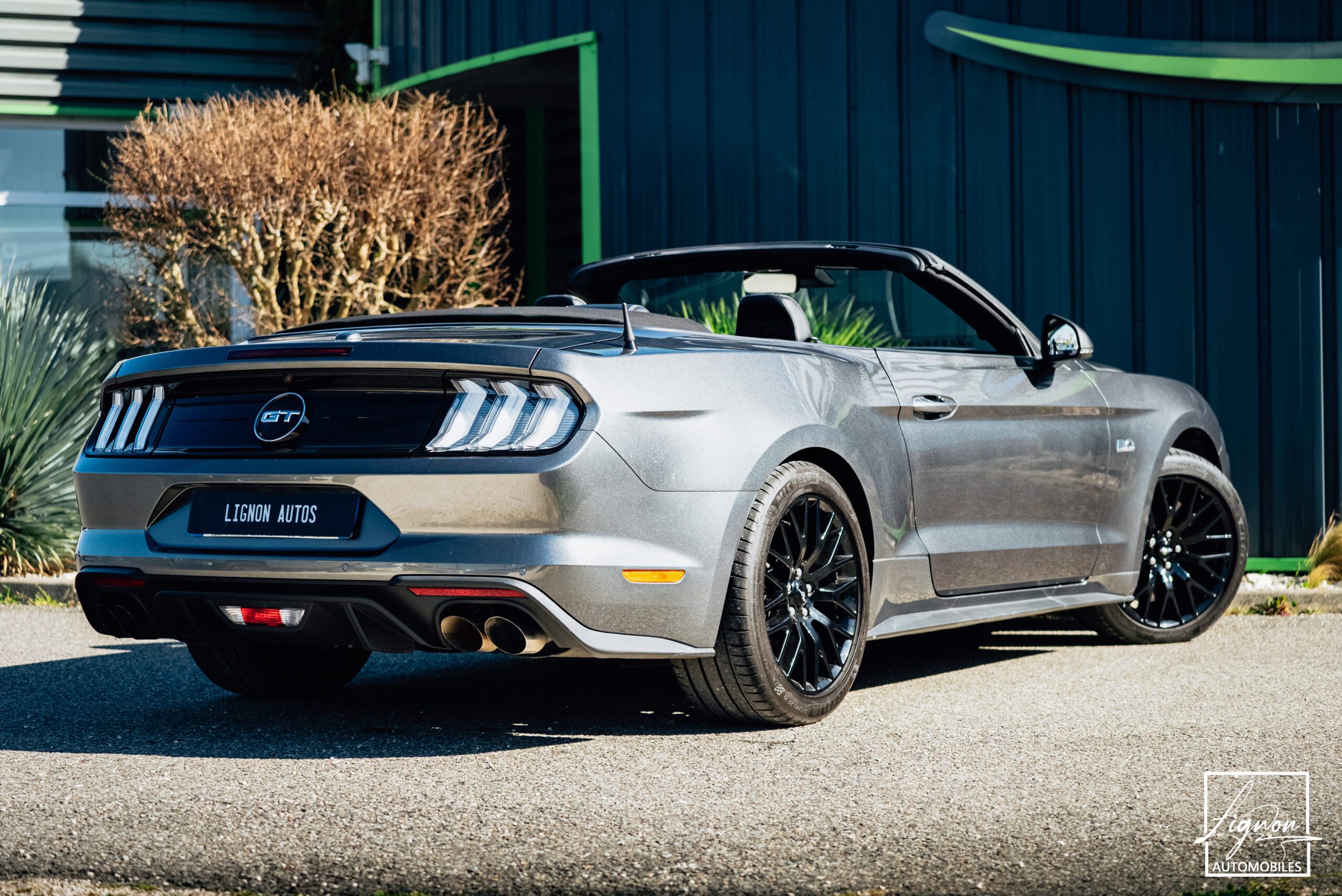 Photo Ford Mustang Cabriolet 5.0 v8 GT 450 CH BVA10 - 1er main