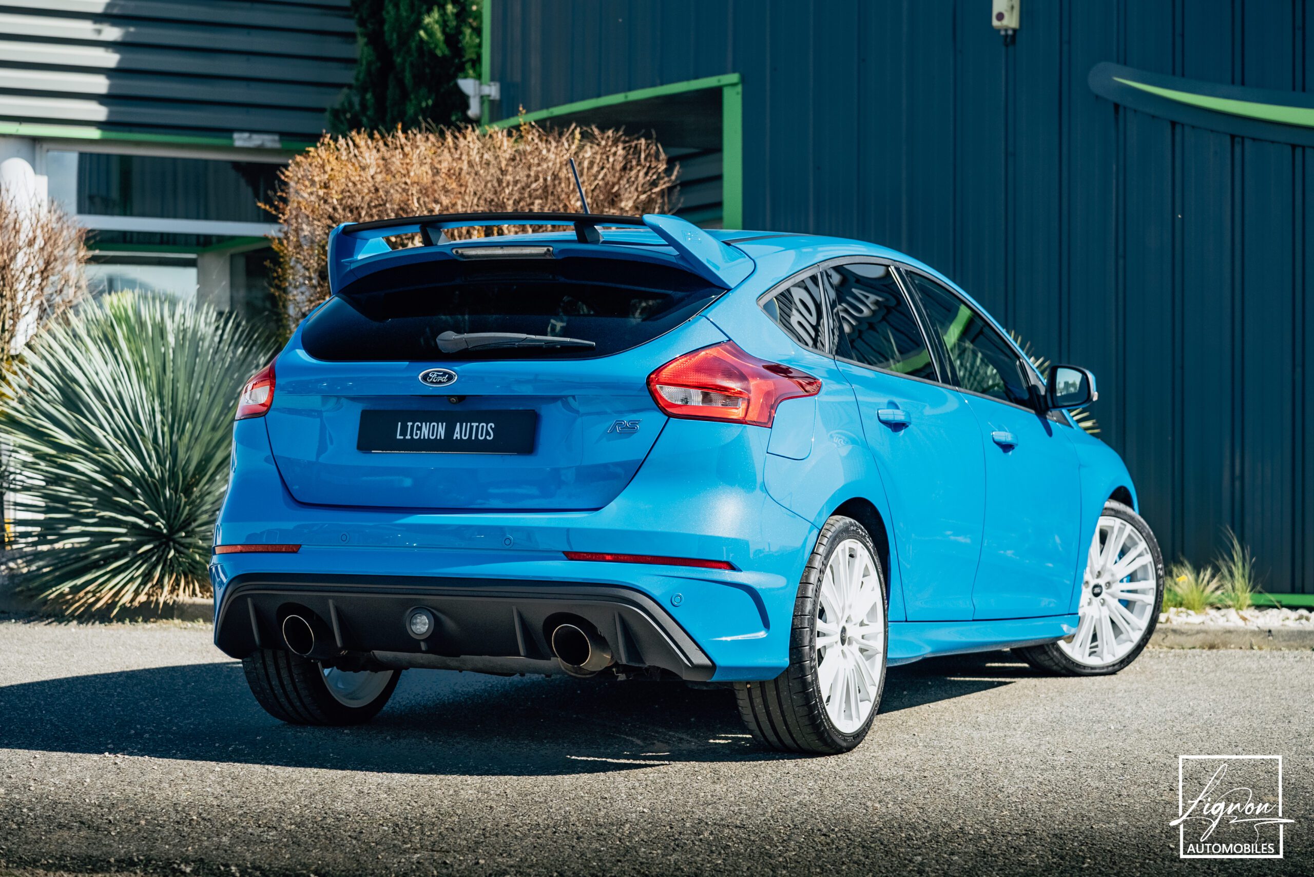 Photo Ford Focus RS 2.3 350 CH Recaro - GPS - CARPLAY - CAMERA