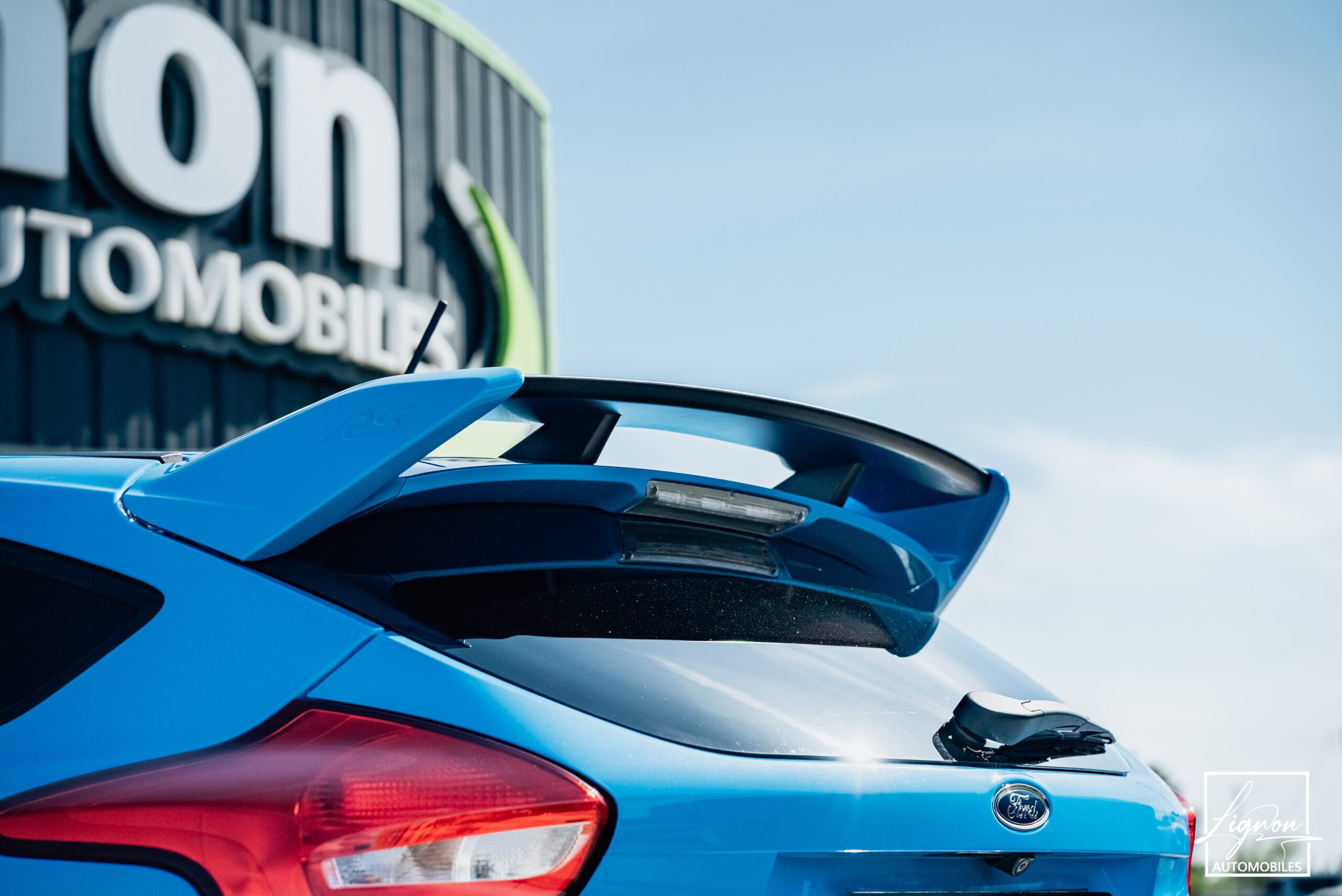 Photo Ford Focus RS 2.3 350 CH Recaro - GPS - CARPLAY - CAMERA