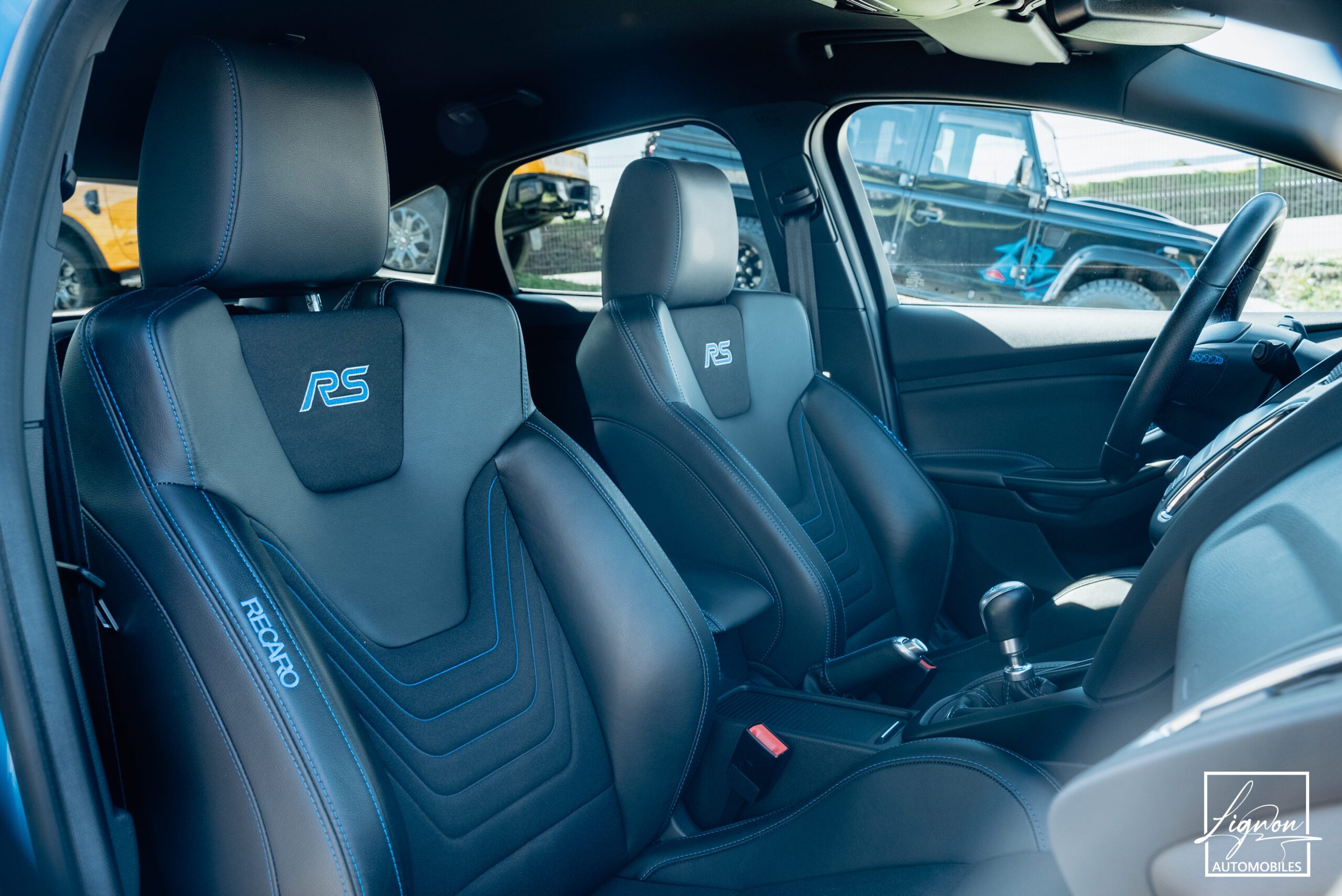 Photo Ford Focus RS 2.3 350 CH Recaro - GPS - CARPLAY - CAMERA