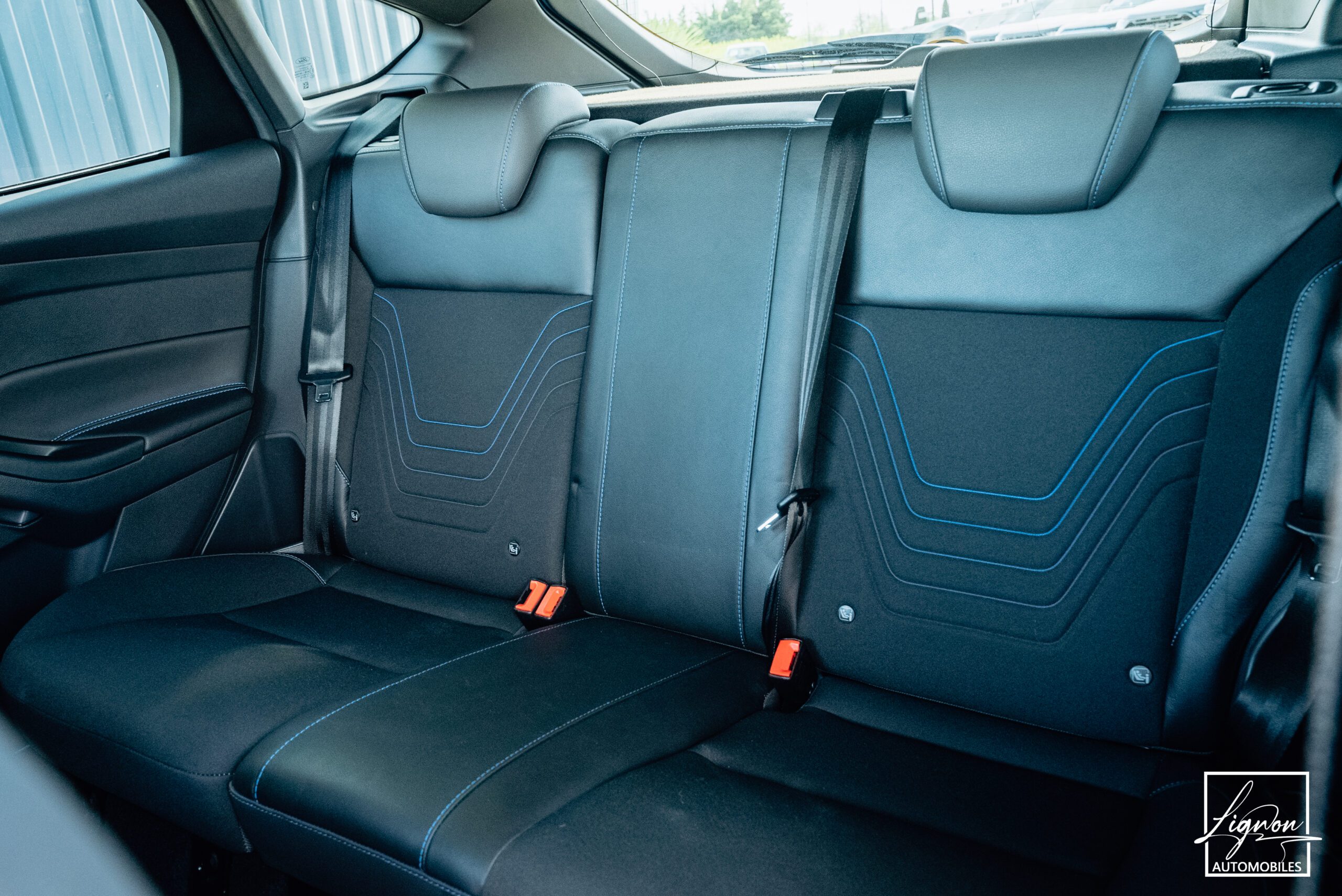 Photo Ford Focus RS 2.3 350 CH Recaro - GPS - CARPLAY - CAMERA