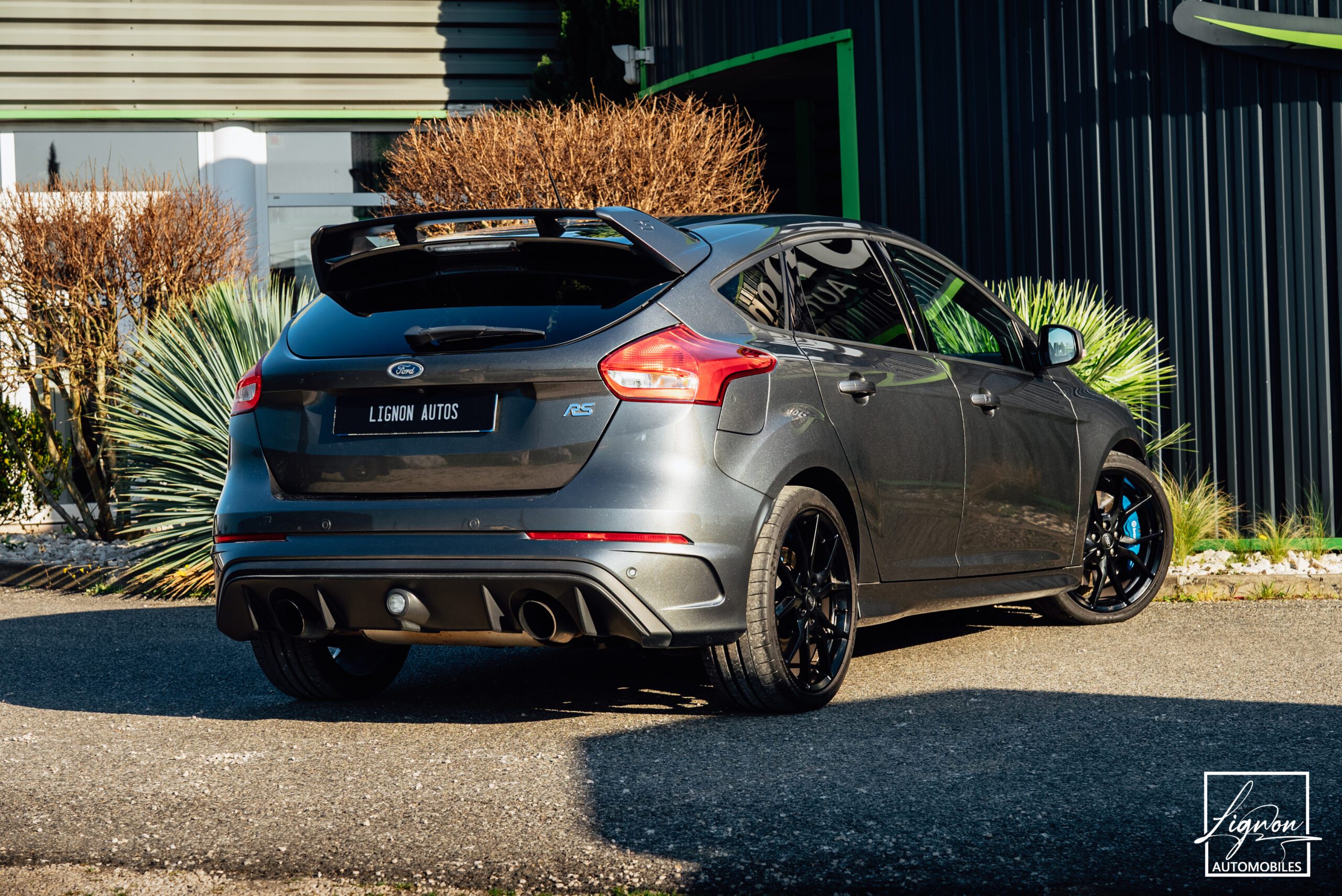 Photo Ford Focus RS 2.3 350 CH Recaro - GPS - CARPLAY - CAMERA