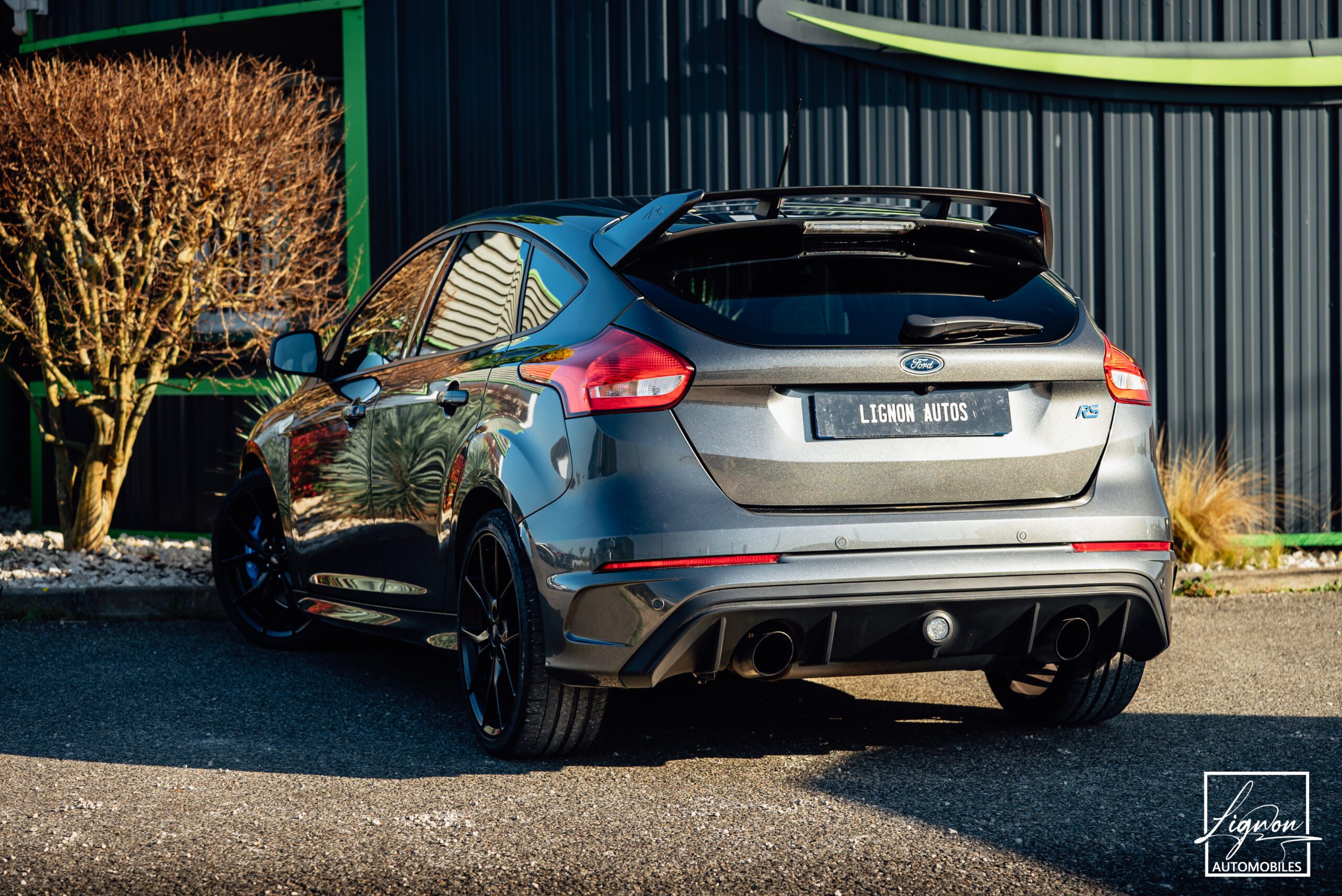 Photo Ford Focus RS 2.3 350 CH Recaro - GPS - CARPLAY - CAMERA