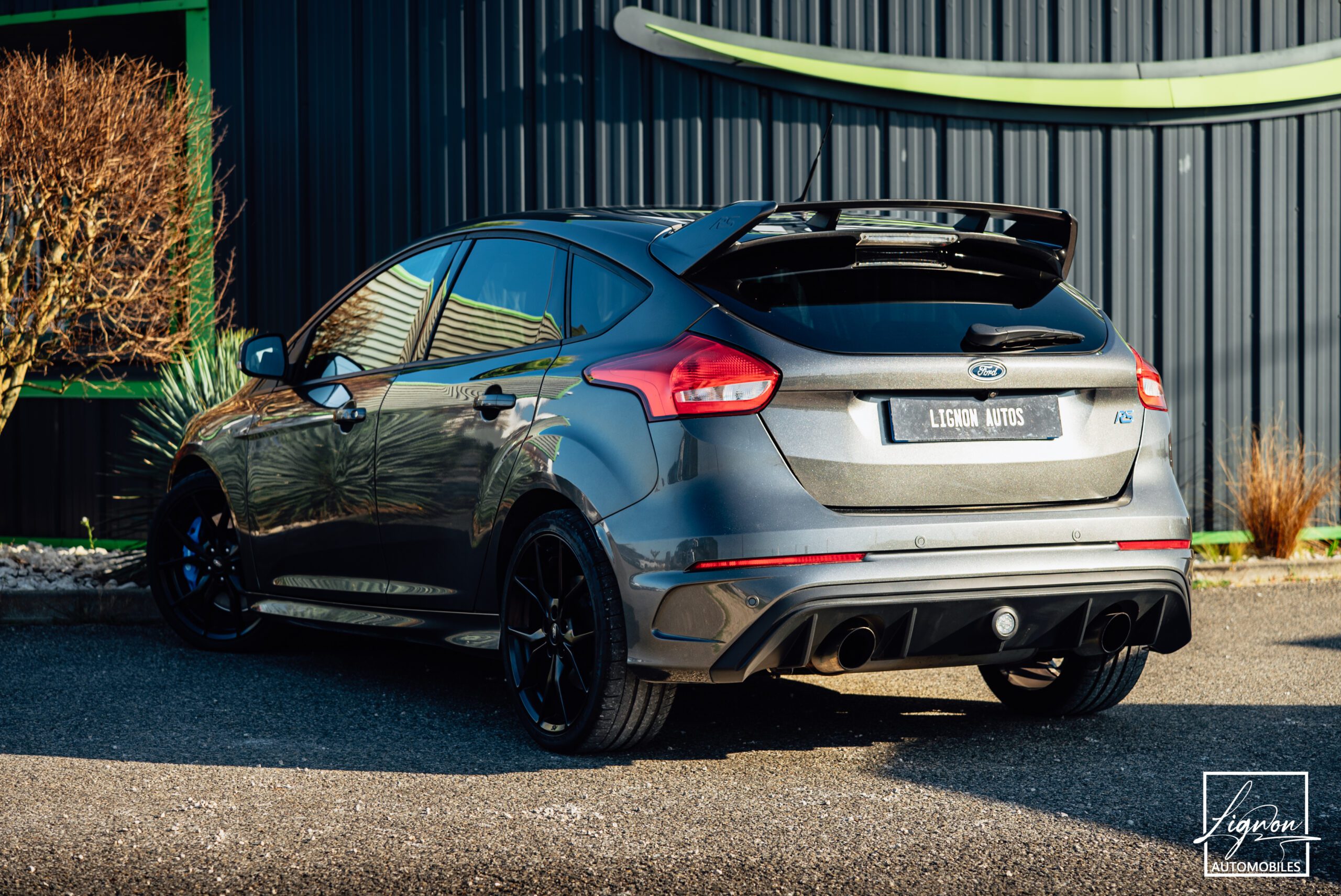 Photo Ford Focus RS 2.3 350 CH Recaro - GPS - CARPLAY - CAMERA
