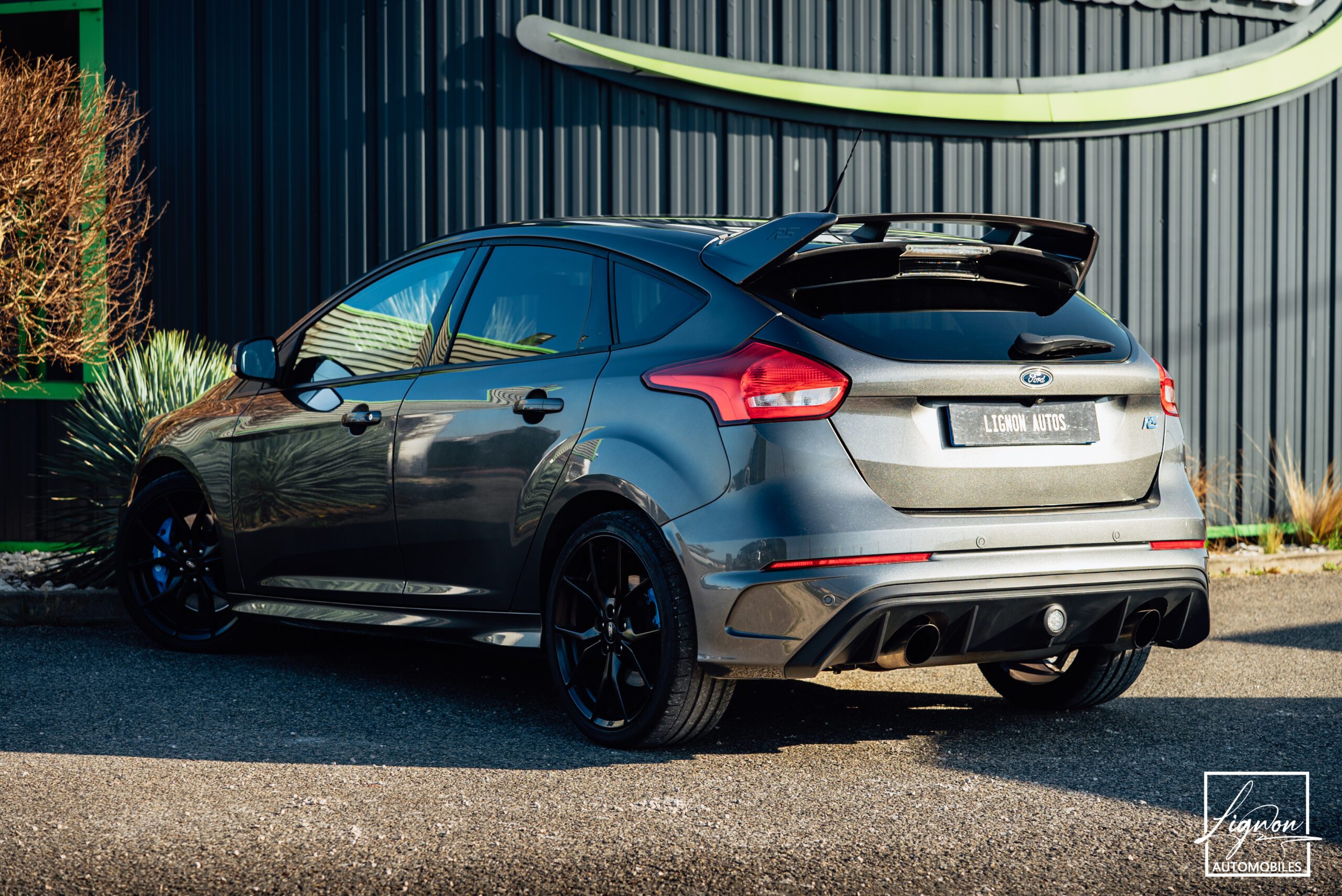 Photo Ford Focus RS 2.3 350 CH Recaro - GPS - CARPLAY - CAMERA
