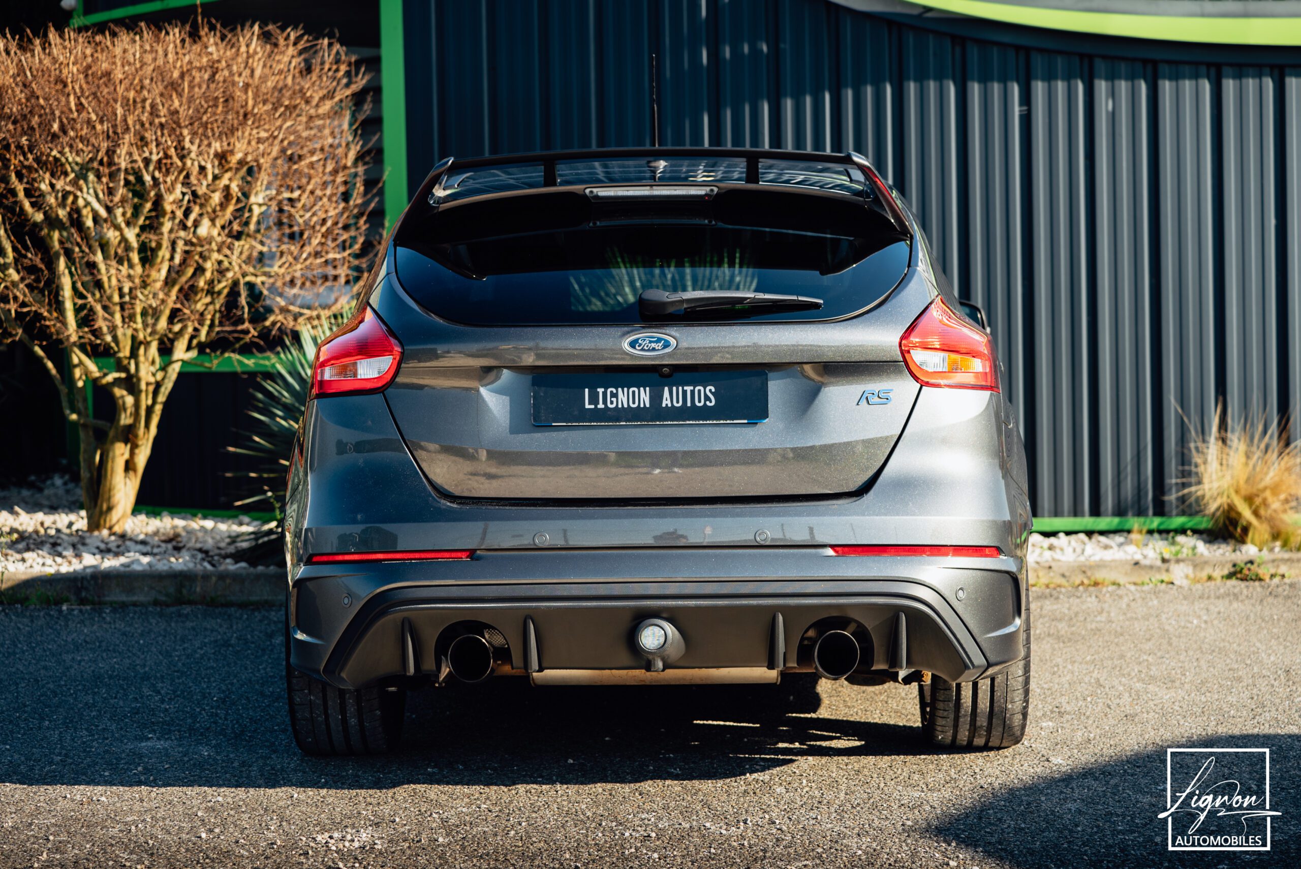 Photo Ford Focus RS 2.3 350 CH Recaro - GPS - CARPLAY - CAMERA