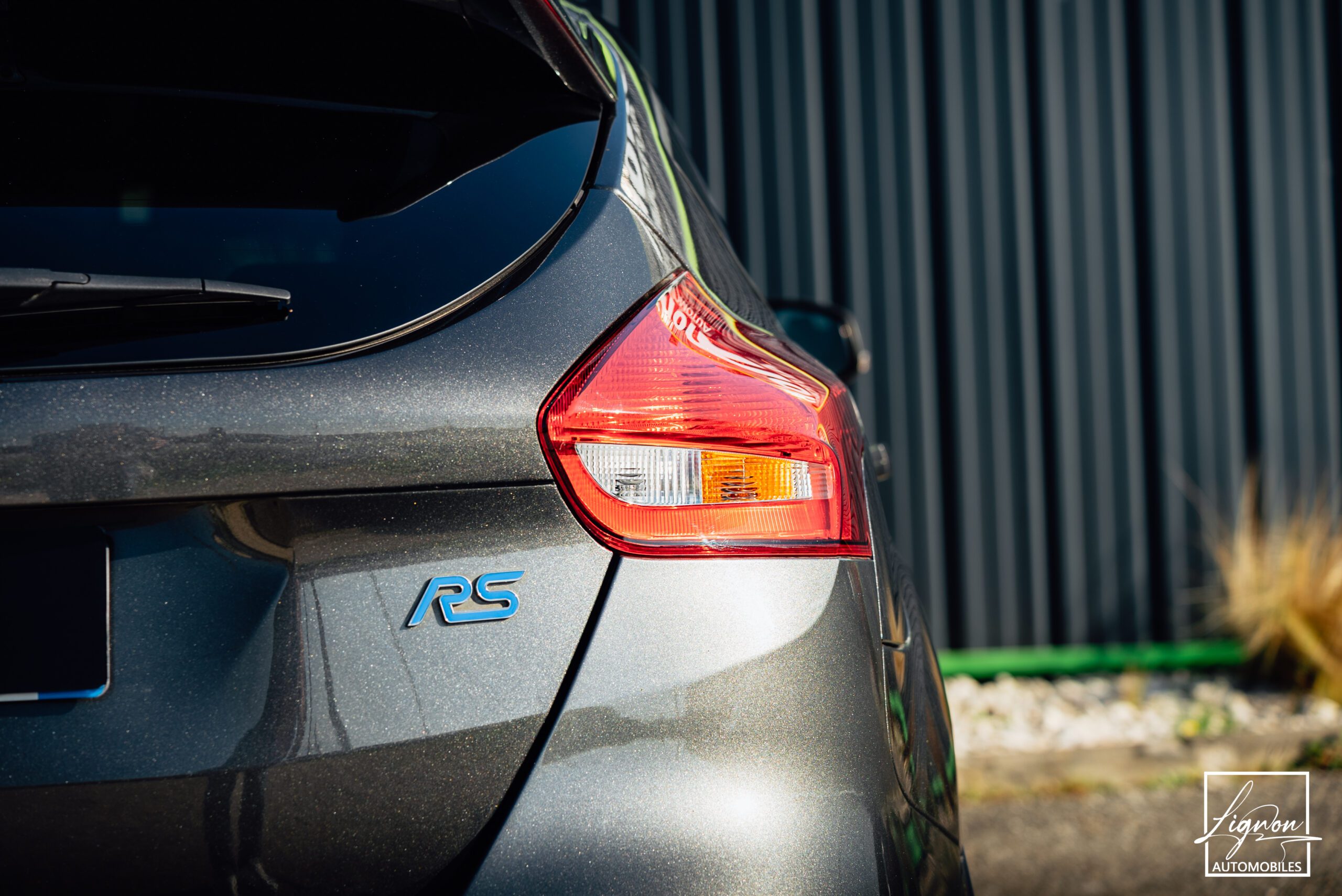 Photo Ford Focus RS 2.3 350 CH Recaro - GPS - CARPLAY - CAMERA