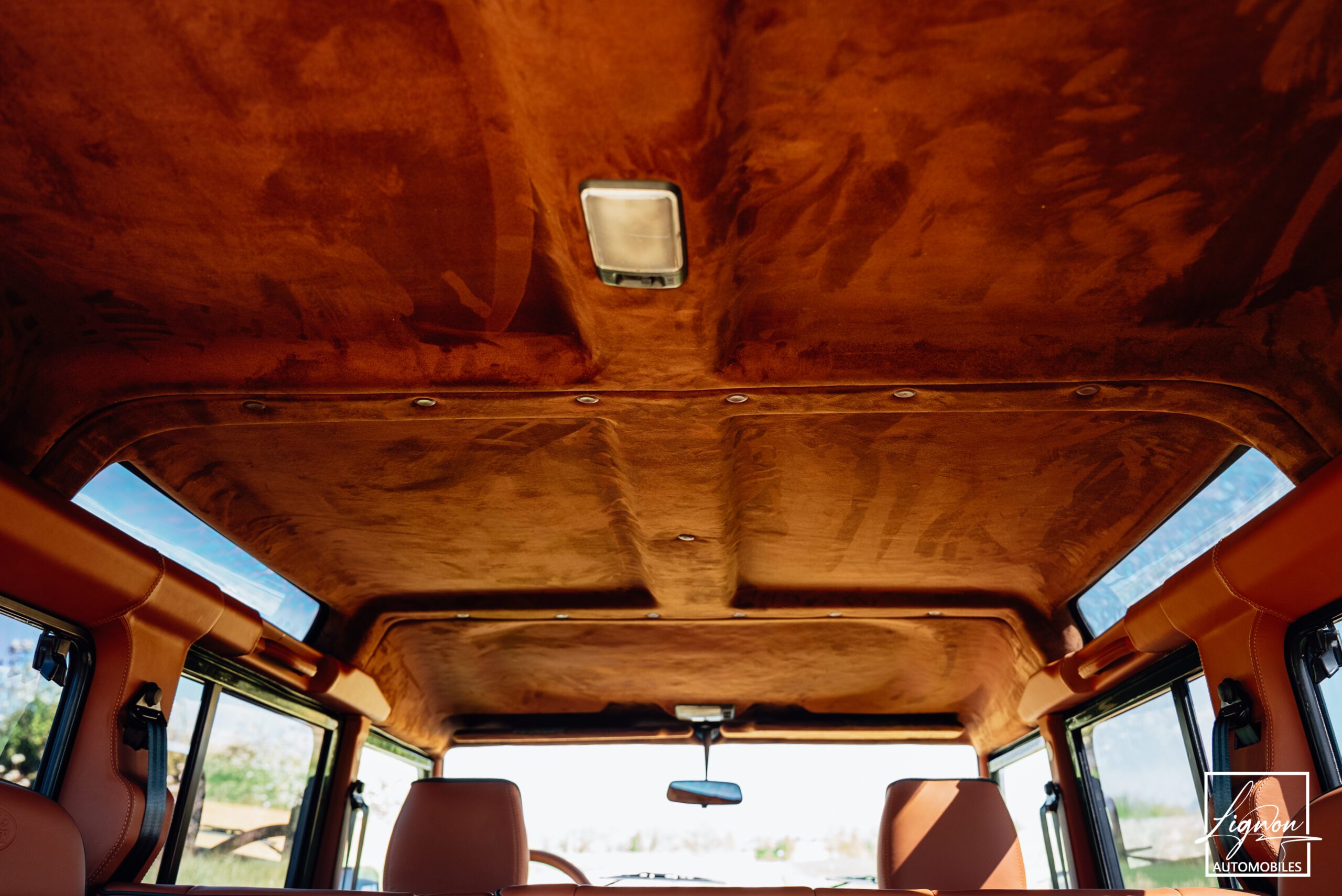 Photo Land Rover Defender 110 td5 sw 9 places "Underberg Green"