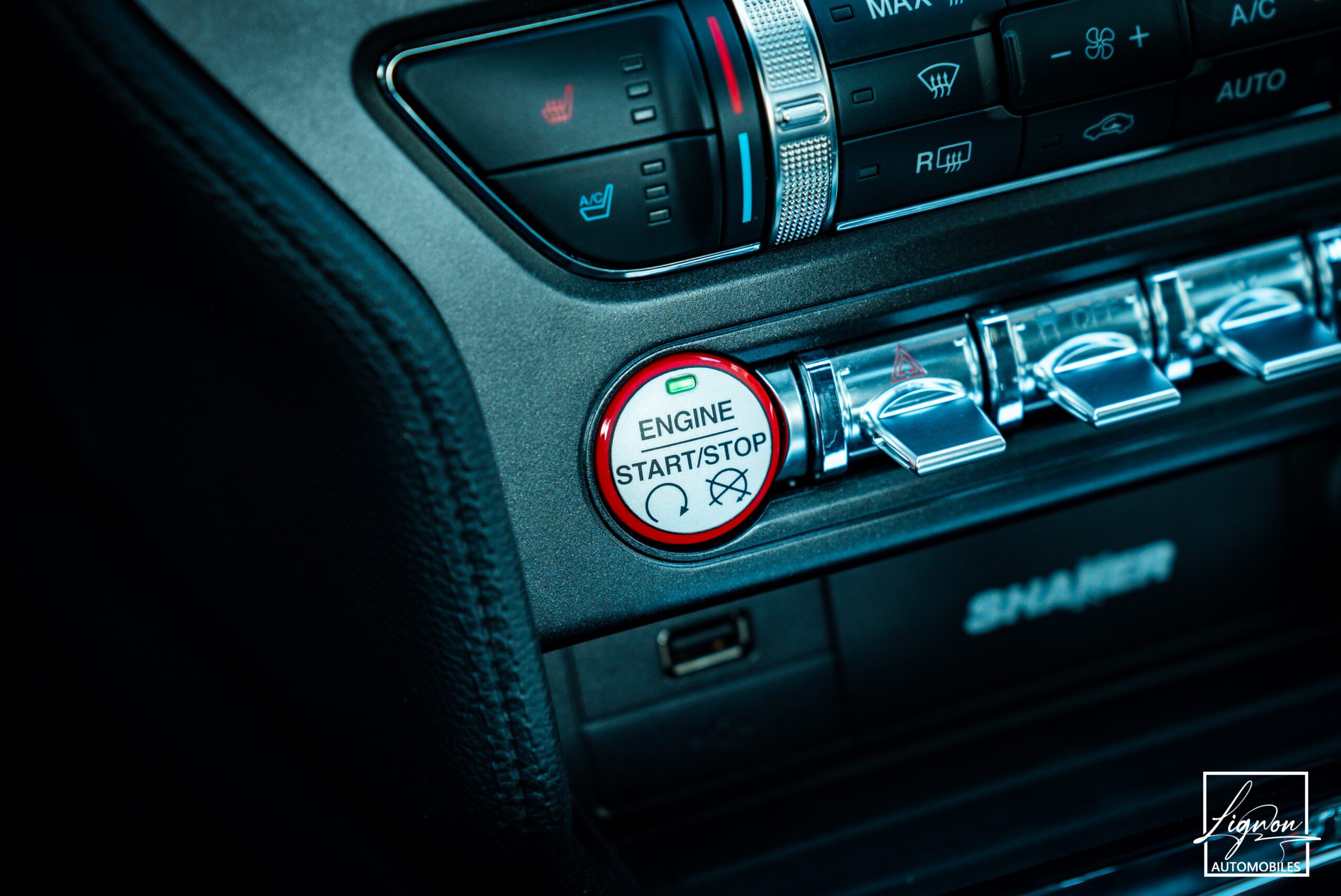 Photo Ford Mustang Fastback Ecoboost 2.3 317 ch BVA6 - CARPLAY - CAMERA