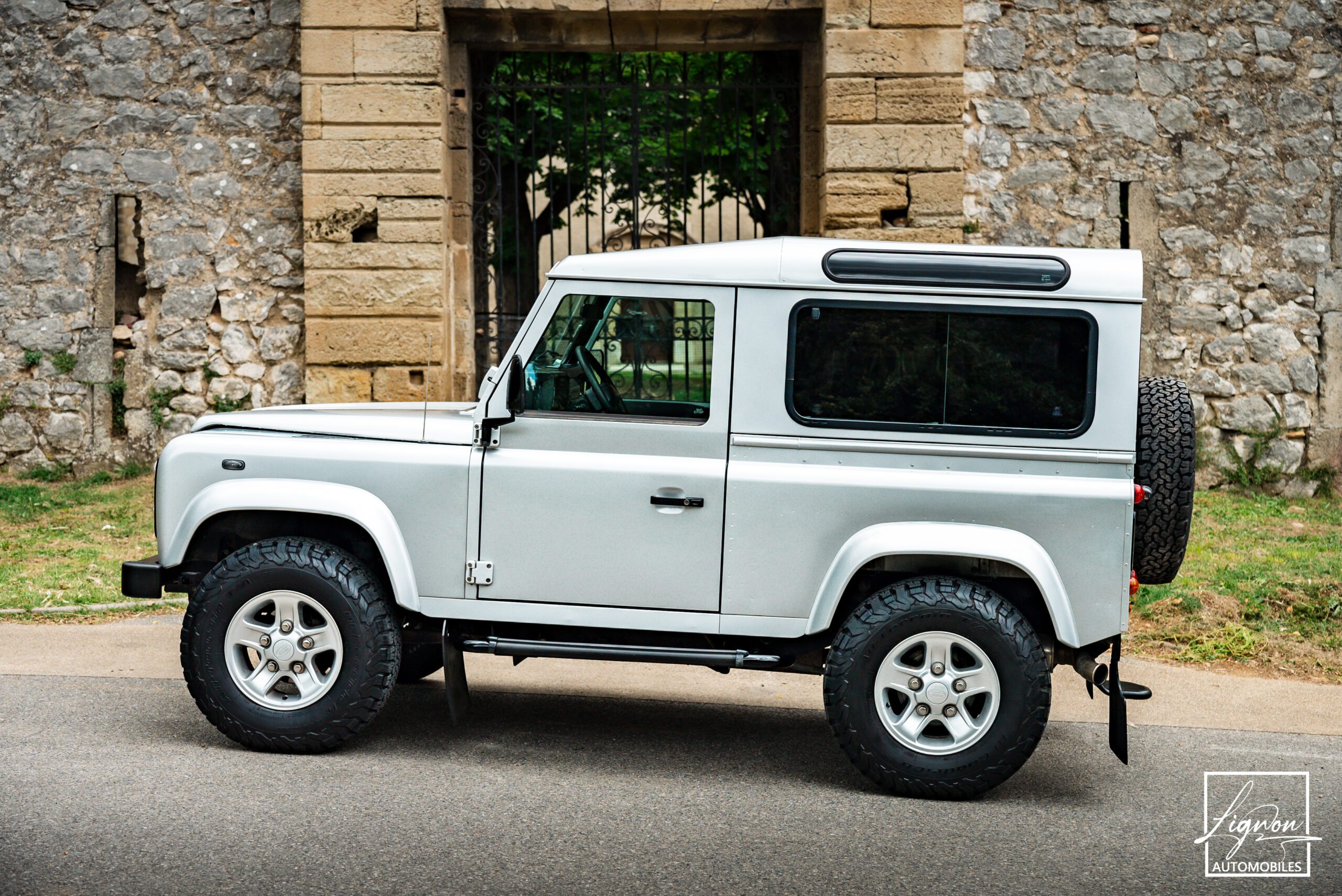 Photo Land Rover Defender 90 td5 sw 6 places