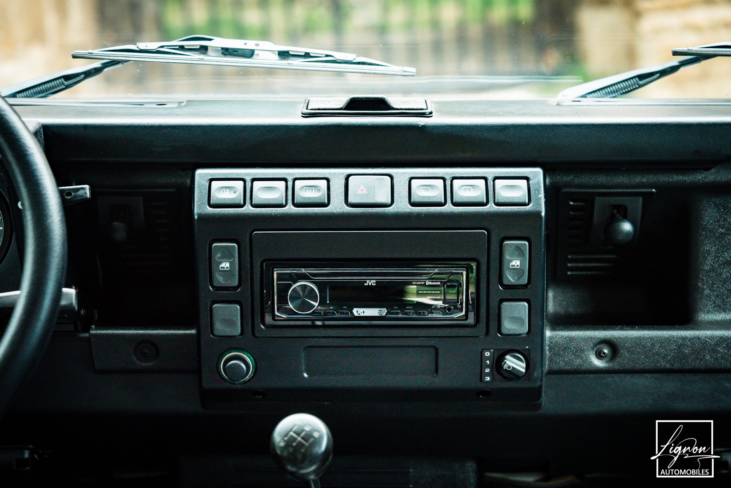 Photo Land Rover Defender 90 td5 sw 6 places